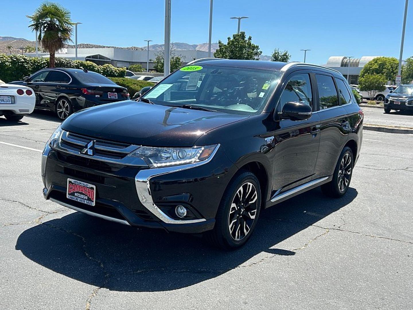 2018 RUBY BLACK Mitsubishi Outlander Plug-In Hybrid (JA4J24A58JZ) with an 4-Cyl Hybrid 2.0 Liter engine, Single-Speed Fixed Gear transmission, located at 412 Auto Vista Drive, Palmdale, 93551, (661) 945-0620, 34.592636, -118.136681- Photo#6