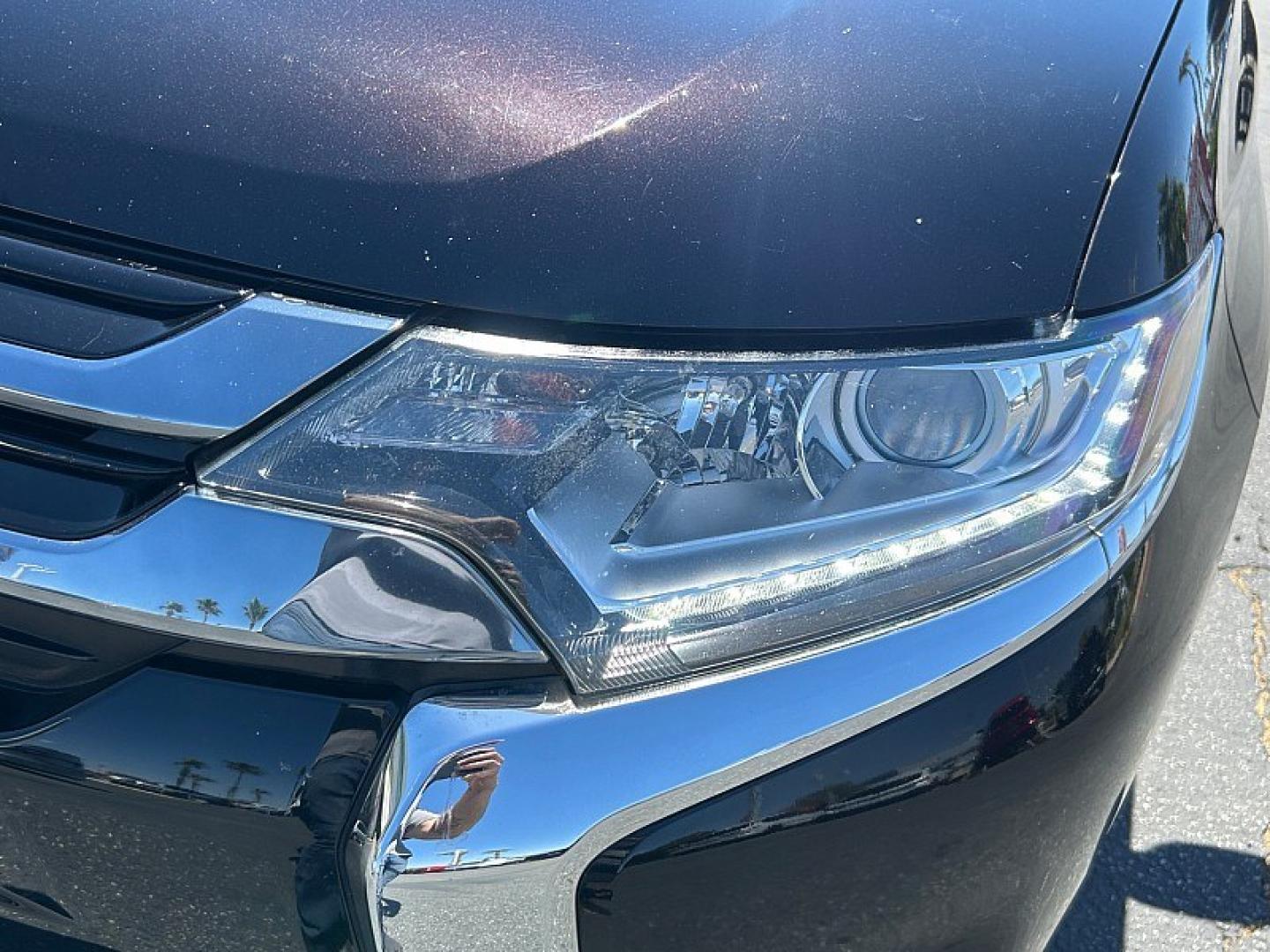 2018 RUBY BLACK Mitsubishi Outlander Plug-In Hybrid (JA4J24A58JZ) with an 4-Cyl Hybrid 2.0 Liter engine, Single-Speed Fixed Gear transmission, located at 412 Auto Vista Drive, Palmdale, 93551, (661) 945-0620, 34.592636, -118.136681- Photo#8