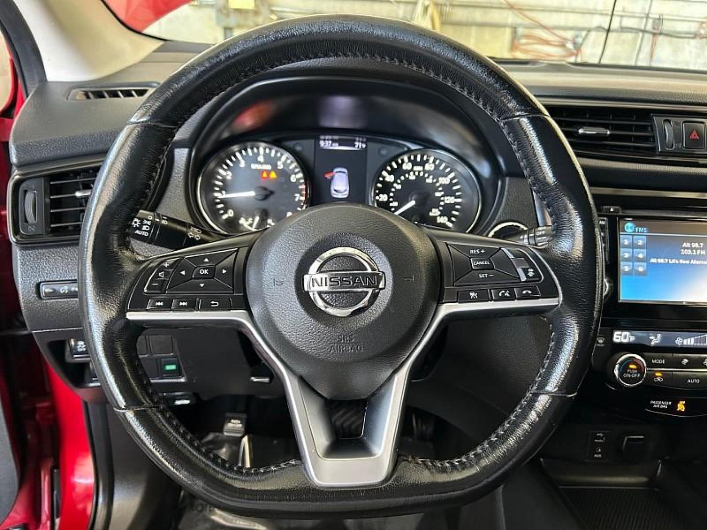2018 RED Nissan Rogue Sport (JN1BJ1CP4JW) with an 4-Cyl 2.0 Liter engine, Auto CVT Xtronic transmission, located at 412 Auto Vista Drive, Palmdale, 93551, (661) 945-0620, 34.592636, -118.136681 - Photo#22
