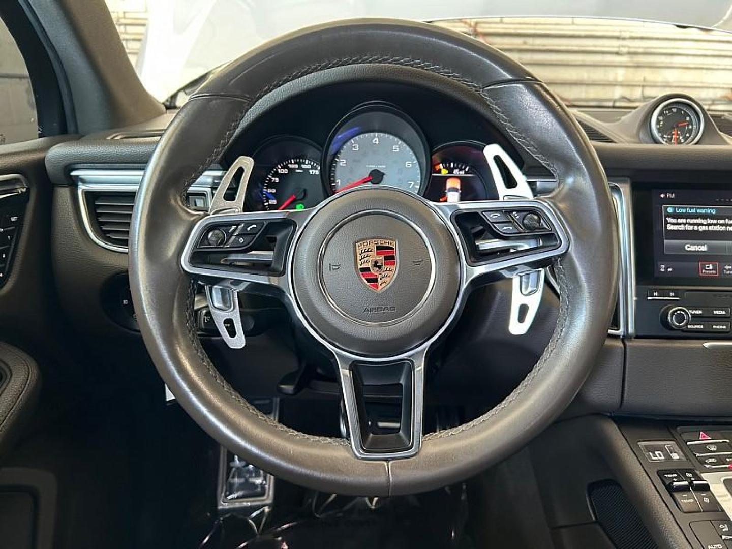 2018 SILVER Porsche Macan (WP1AB2A57JL) with an V6 Twin Turbo 3.0 Liter engine, Auto 7-Spd PDK Dbl-Cltch transmission, located at 412 Auto Vista Drive, Palmdale, 93551, (661) 945-0620, 34.592636, -118.136681 - Photo#21