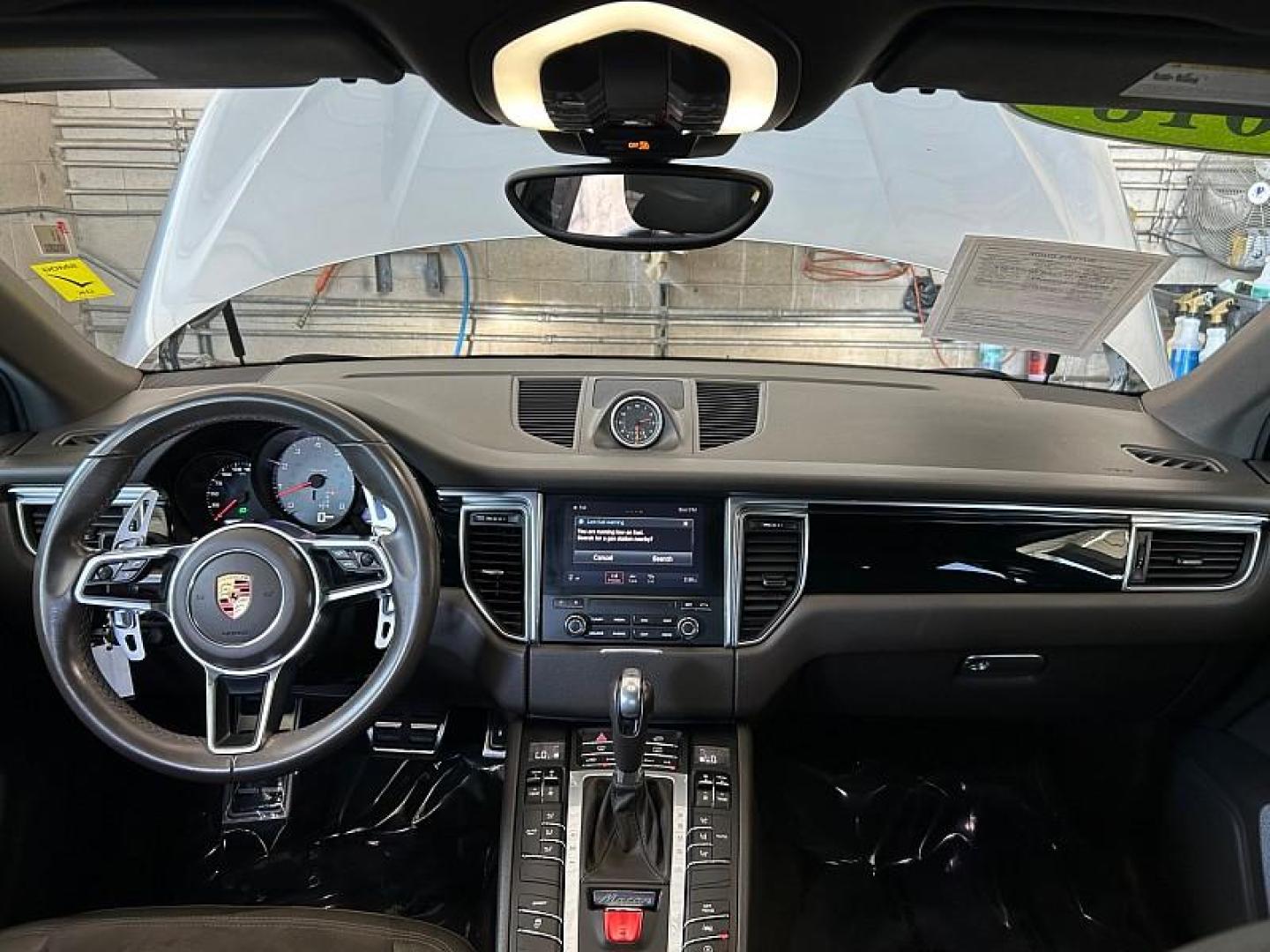 2018 SILVER Porsche Macan (WP1AB2A57JL) with an V6 Twin Turbo 3.0 Liter engine, Auto 7-Spd PDK Dbl-Cltch transmission, located at 412 Auto Vista Drive, Palmdale, 93551, (661) 945-0620, 34.592636, -118.136681 - Photo#22