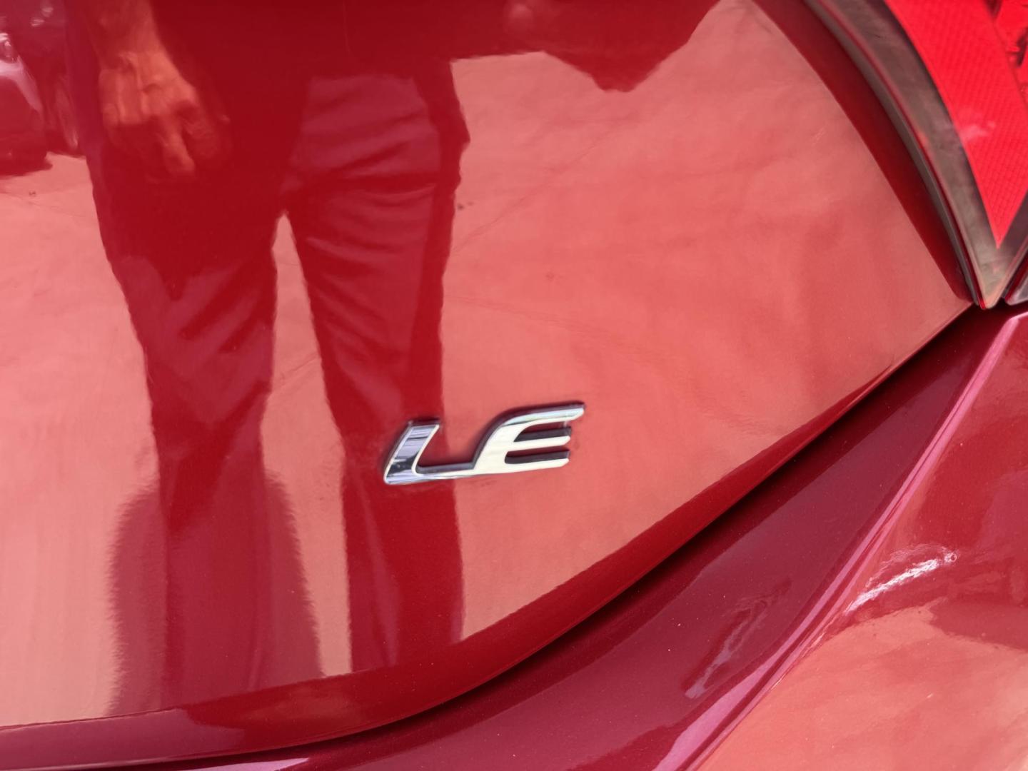 2018 Barcelona Red Metallic /Black Toyota Corolla XLE CVT (2T1BURHE4JC) with an 1.8L L4 DOHC 16V engine, CVT transmission, located at 30 S. Berkeley Avenue, Pasadena, CA, 91107, (626) 248-7567, 34.145447, -118.109398 - Affordable 2018 Toyota Corolla LE – Buy Here Pay Here in Pasadena – Bad Credit OK! Looking for a reliable and fuel-efficient car that won’t break the bank? Check out this 2018 Toyota Corolla LE in stunning Barcelona Red Metallic, now available at Crown City Motors in Pasadena, CA. This Coro - Photo#8