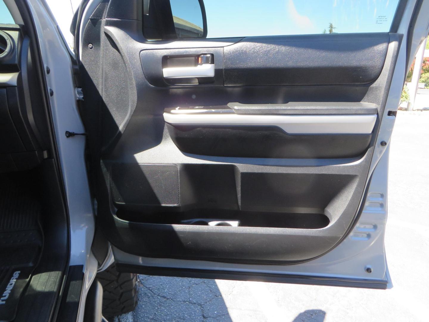 2018 Gray /Black Toyota Tundra SR5 5.7L V8 CrewMax 4WD (5TFDY5F15JX) with an 5.7L V8 DOHC 32V engine, 6A transmission, located at 2630 Grass Valley Highway, Auburn, CA, 95603, (530) 508-5100, 38.937893, -121.095482 - Lifted Tundra sitting on a Pro Comp 6" Lift kit, 37" Nitto Ridge Grappler tires, 20" Fuel Recoil wheels, N-Fab running boards, Grille Mounted Light Bar, Bilstein 5100 rear shocks, TRD dual exhaust, Fender Flares, and window tint. - Photo#44
