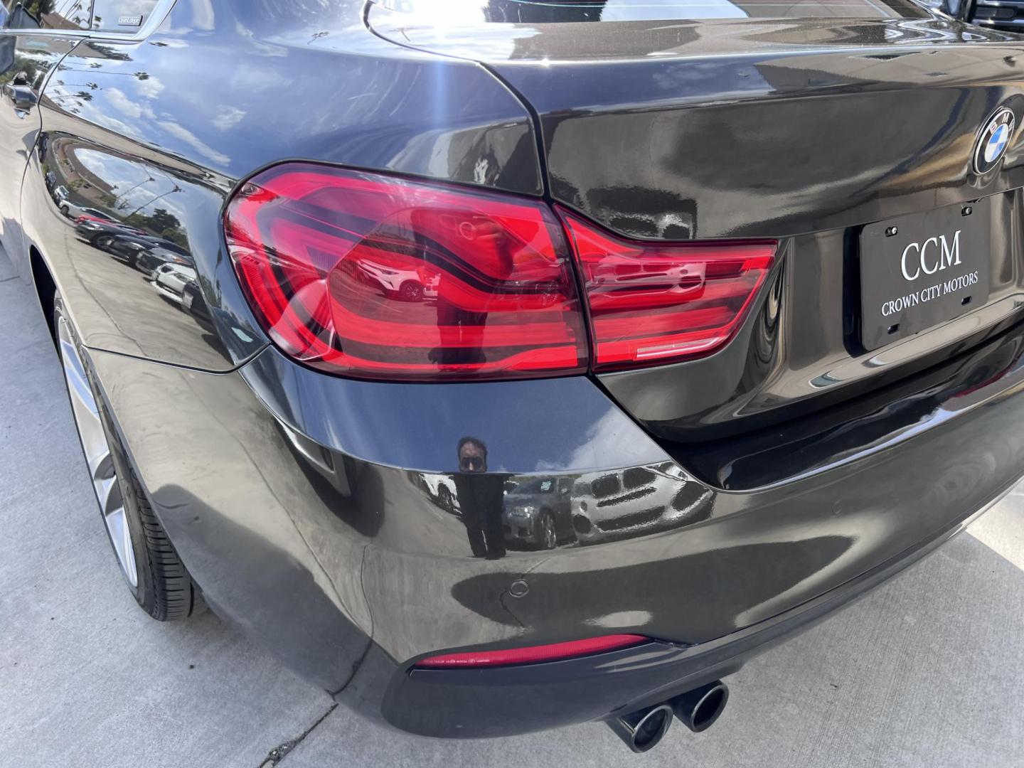 2019 Mineral Grey Metallic /Black BMW 4-Series 430i (WBA4J1C51KB) with an 2.0L L4 DOHC 16V engine, 8A transmission, located at 30 S. Berkeley Avenue, Pasadena, CA, 91107, (626) 248-7567, 34.145447, -118.109398 - Searching for a stylish yet practical luxury car? Look no further than this 2019 BMW 4-Series Gran Coupe 430i, now available at Crown City Motors of Pasadena. As a leading Buy Here Pay Here dealer, we specialize in bad credit used car financing, making it simple for drivers in Pasadena and beyond to - Photo#13