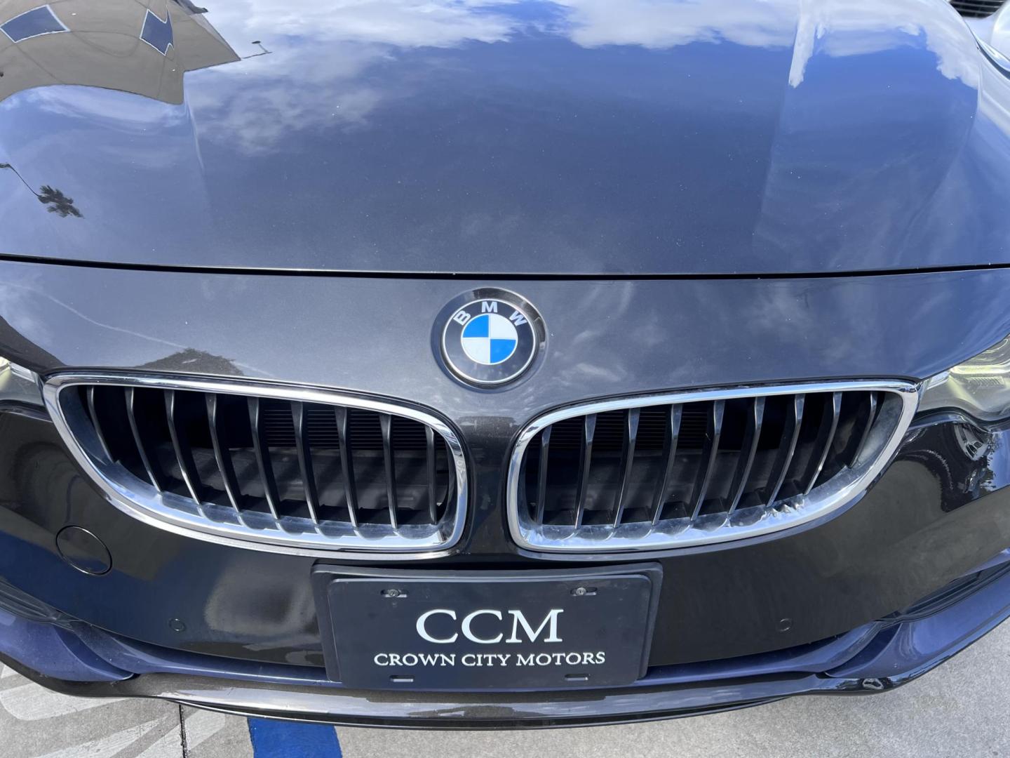 2019 Mineral Grey Metallic /Black BMW 4-Series 430i (WBA4J1C51KB) with an 2.0L L4 DOHC 16V engine, 8A transmission, located at 30 S. Berkeley Avenue, Pasadena, CA, 91107, (626) 248-7567, 34.145447, -118.109398 - Searching for a stylish yet practical luxury car? Look no further than this 2019 BMW 4-Series Gran Coupe 430i, now available at Crown City Motors of Pasadena. As a leading Buy Here Pay Here dealer, we specialize in bad credit used car financing, making it simple for drivers in Pasadena and beyond to - Photo#17