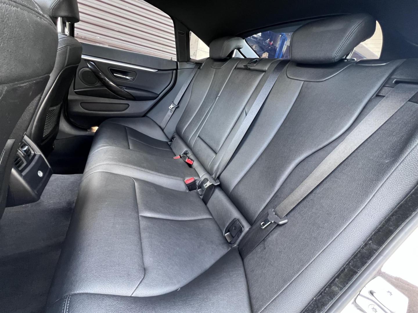 2019 Mineral Grey Metallic /Black BMW 4-Series 430i (WBA4J1C51KB) with an 2.0L L4 DOHC 16V engine, 8A transmission, located at 30 S. Berkeley Avenue, Pasadena, CA, 91107, (626) 248-7567, 34.145447, -118.109398 - Searching for a stylish yet practical luxury car? Look no further than this 2019 BMW 4-Series Gran Coupe 430i, now available at Crown City Motors of Pasadena. As a leading Buy Here Pay Here dealer, we specialize in bad credit used car financing, making it simple for drivers in Pasadena and beyond to - Photo#34