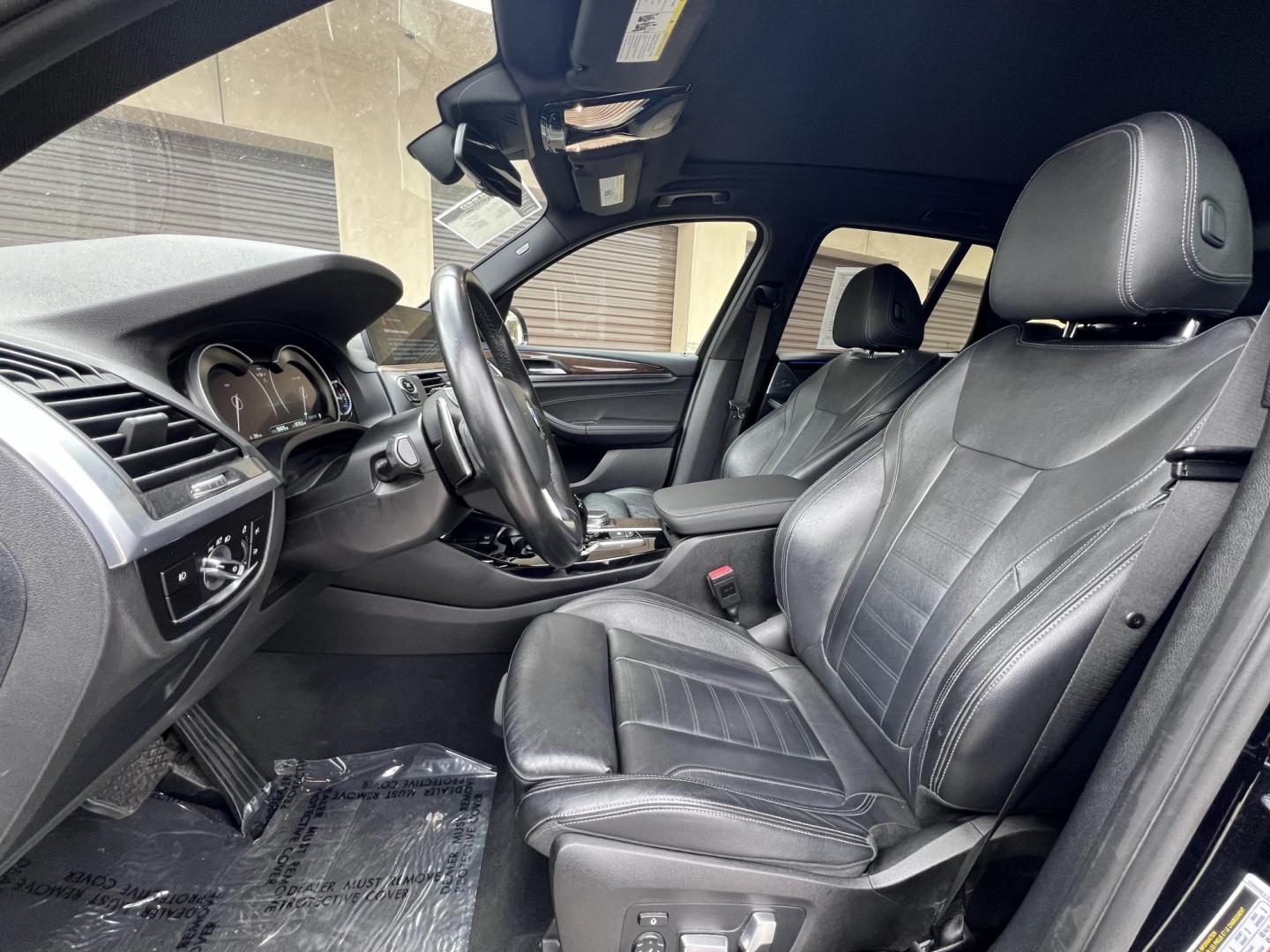 2019 BLACK /black BMW X3 xDrive30i (5UXTR7C55KL) with an 2.0L L4 DOHC 16V engine, 8A transmission, located at 30 S. Berkeley Avenue, Pasadena, CA, 91107, (626) 248-7567, 34.145447, -118.109398 - Photo#10