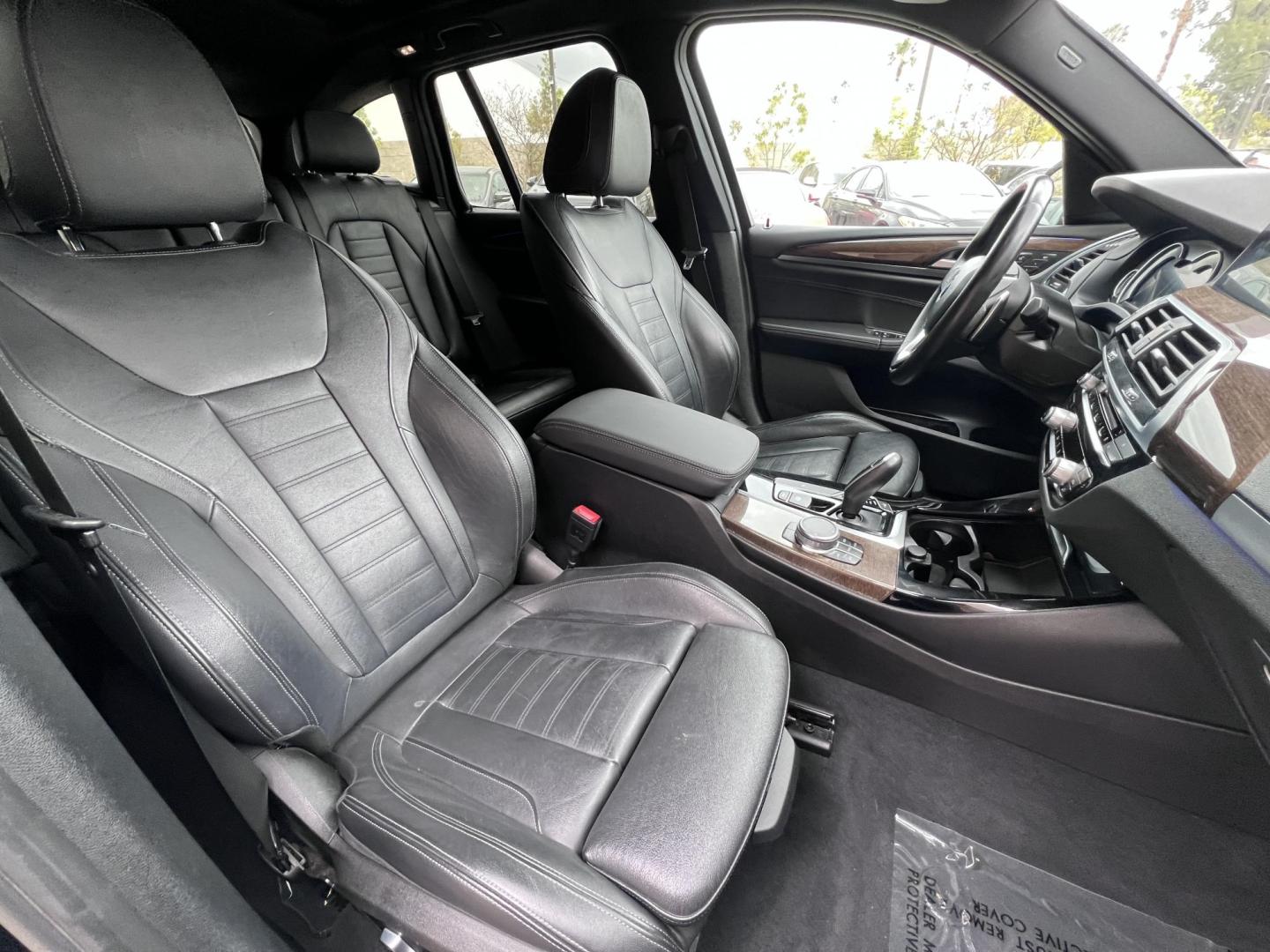 2019 BLACK /black BMW X3 xDrive30i (5UXTR7C55KL) with an 2.0L L4 DOHC 16V engine, 8A transmission, located at 30 S. Berkeley Avenue, Pasadena, CA, 91107, (626) 248-7567, 34.145447, -118.109398 - Photo#13