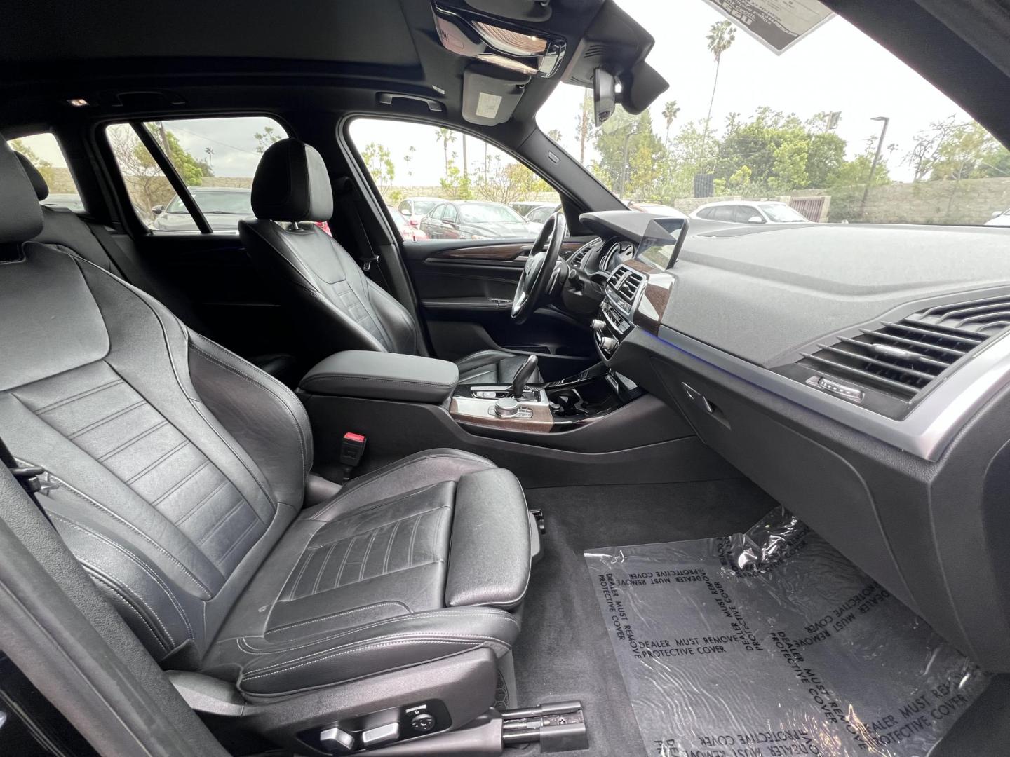 2019 BLACK /black BMW X3 xDrive30i (5UXTR7C55KL) with an 2.0L L4 DOHC 16V engine, 8A transmission, located at 30 S. Berkeley Avenue, Pasadena, CA, 91107, (626) 248-7567, 34.145447, -118.109398 - Photo#14