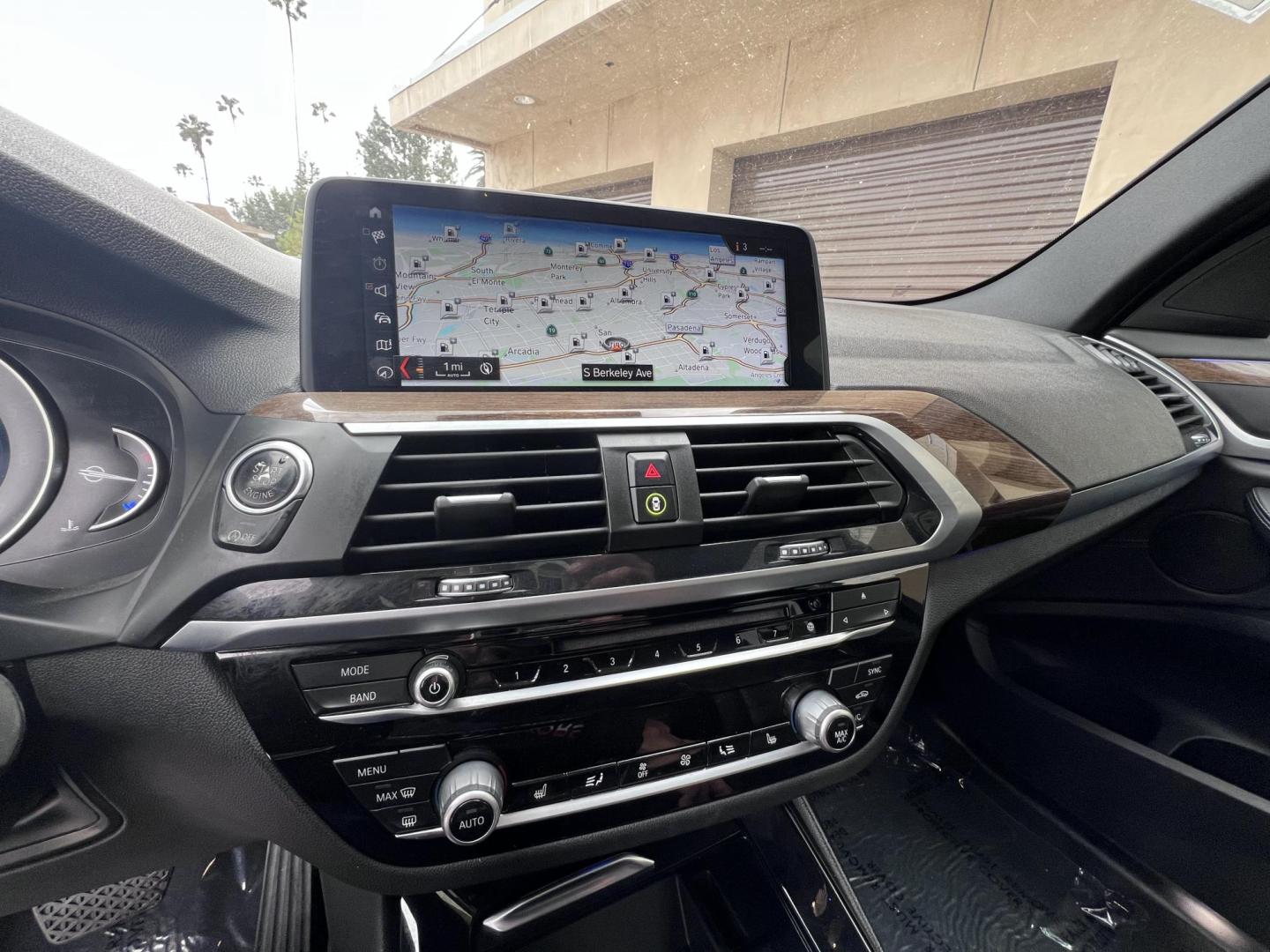 2019 BLACK /black BMW X3 xDrive30i (5UXTR7C55KL) with an 2.0L L4 DOHC 16V engine, 8A transmission, located at 30 S. Berkeley Avenue, Pasadena, CA, 91107, (626) 248-7567, 34.145447, -118.109398 - Photo#18
