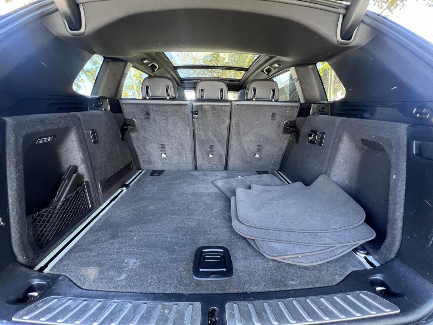 2019 Black /Black BMW X3 xDrive30i (5UXTR7C55KL) with an 2.0L L4 DOHC 16V engine, 8A transmission, located at 30 S. Berkeley Avenue, Pasadena, CA, 91107, (626) 248-7567, 34.145447, -118.109398 - Ready to elevate your drive with a modern luxury SUV? Discover this stunning 2019 BMW X3, available now at Crown City Motors of Pasadena. As a premier Buy Here Pay Here dealer, we specialize in bad credit used car financing, ensuring that even if your credit isn’t perfect, you can still take home - Photo#29