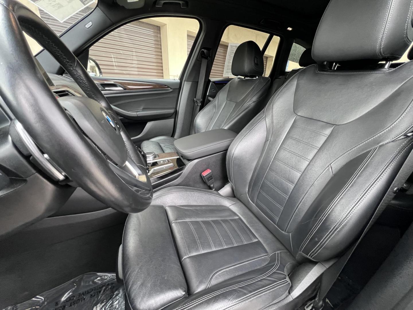 2019 BLACK /black BMW X3 xDrive30i (5UXTR7C55KL) with an 2.0L L4 DOHC 16V engine, 8A transmission, located at 30 S. Berkeley Avenue, Pasadena, CA, 91107, (626) 248-7567, 34.145447, -118.109398 - Photo#8
