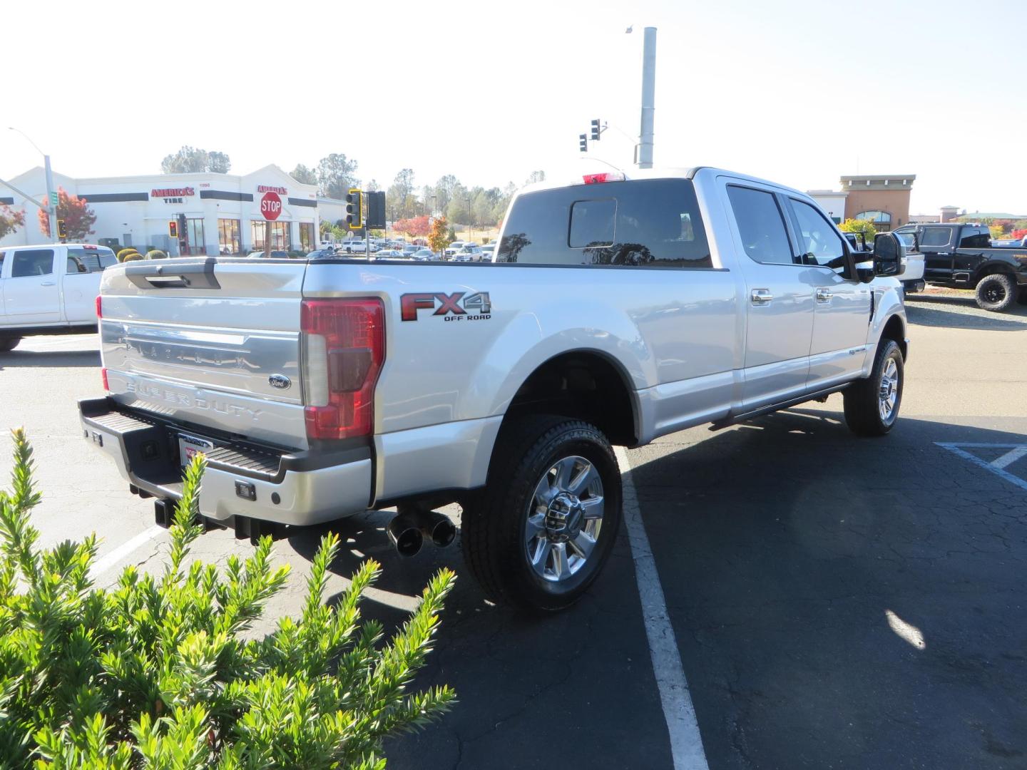 2019 SILVER /black Ford F-350 SD Platinum Crew Cab 4WD Long Bed (1FT8W3BT7KE) with an 6.7L V8 OHV 16V DIESEL engine, 6A transmission, located at 2630 Grass Valley Highway, Auburn, CA, 95603, (530) 508-5100, 38.937893, -121.095482 - Lond Bed Superduty with factory 5th wheel prep ready to tow with Rigid industries back up lights. - Photo#4