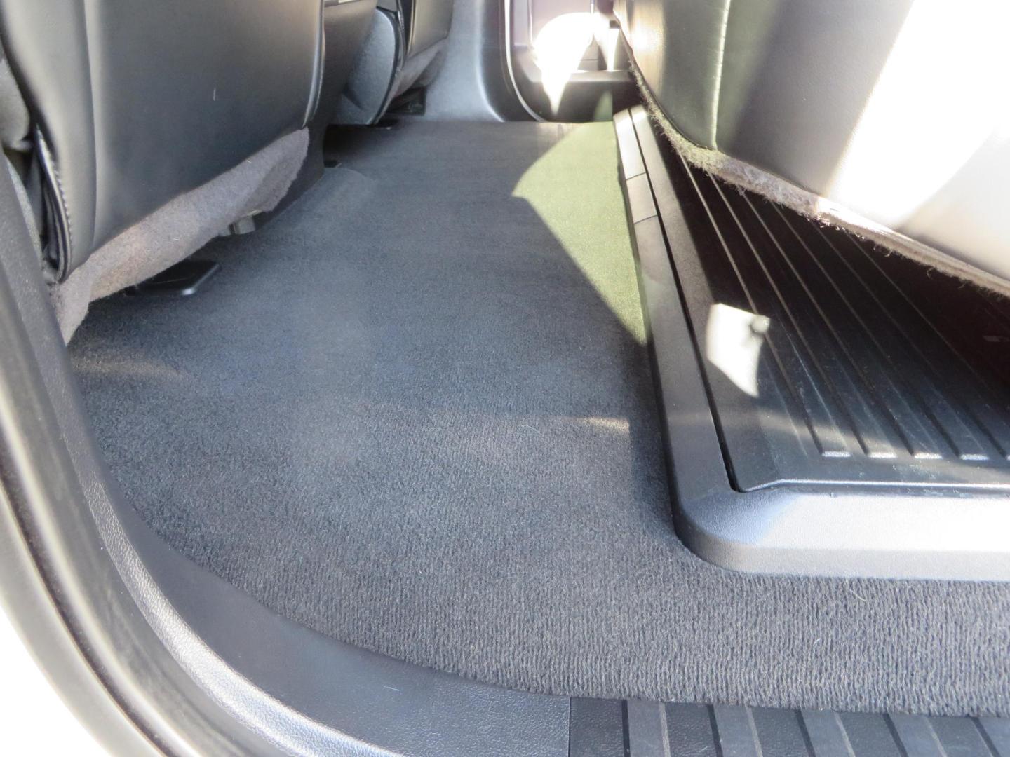 2019 SILVER /black Ford F-350 SD Platinum Crew Cab 4WD Long Bed (1FT8W3BT7KE) with an 6.7L V8 OHV 16V DIESEL engine, 6A transmission, located at 2630 Grass Valley Highway, Auburn, CA, 95603, (530) 508-5100, 38.937893, -121.095482 - Lond Bed Superduty with factory 5th wheel prep ready to tow with Rigid industries back up lights. - Photo#55