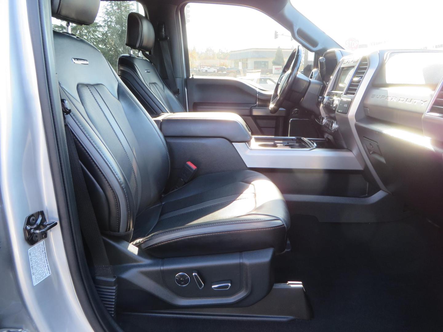 2019 SILVER /black Ford F-350 SD Platinum Crew Cab 4WD Long Bed (1FT8W3BT7KE) with an 6.7L V8 OHV 16V DIESEL engine, 6A transmission, located at 2630 Grass Valley Highway, Auburn, CA, 95603, (530) 508-5100, 38.937893, -121.095482 - Lond Bed Superduty with factory 5th wheel prep ready to tow with Rigid industries back up lights. - Photo#60