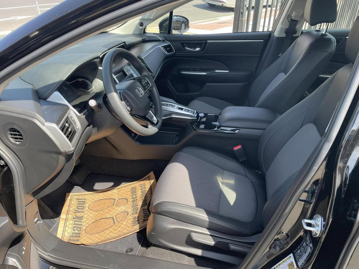 2019 BLACK Honda Clarity Plug-In Hybrid (JHMZC5F19KC) with an 1.5L L4 DOHC 16V HYBRID engine, CVT transmission, located at 744 E Miner Ave, Stockton, CA, 95202, (209) 944-5770, 37.956863, -121.282082 - PLUS TAXES AND FEES NO CHARGER AVAILABLE - Photo#7