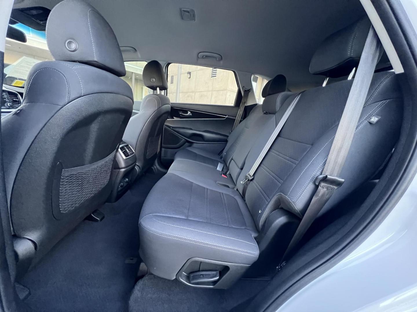2019 White /Black Kia Sorento LX V6 2WD (5XYPG4A58KG) with an 3.3L V6 DOHC 24V engine, 6A transmission, located at 30 S. Berkeley Avenue, Pasadena, CA, 91107, (626) 248-7567, 34.145447, -118.109398 - Discover Your Ideal Family Vehicle with Third Row Seat and Rear AC – Perfect for Any Adventure! Finding a reliable, family-friendly vehicle with essential features like a third row seat and rear AC can be challenging, especially if you're working with bad credit. At our Buy Here Pay Here dealer - Photo#17