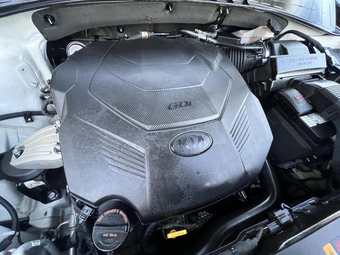 2019 White /Black Kia Sorento LX V6 2WD (5XYPG4A58KG) with an 3.3L V6 DOHC 24V engine, 6A transmission, located at 30 S. Berkeley Avenue, Pasadena, CA, 91107, (626) 248-7567, 34.145447, -118.109398 - Discover Your Ideal Family Vehicle with Third Row Seat and Rear AC – Perfect for Any Adventure! Finding a reliable, family-friendly vehicle with essential features like a third row seat and rear AC can be challenging, especially if you're working with bad credit. At our Buy Here Pay Here dealer - Photo#28