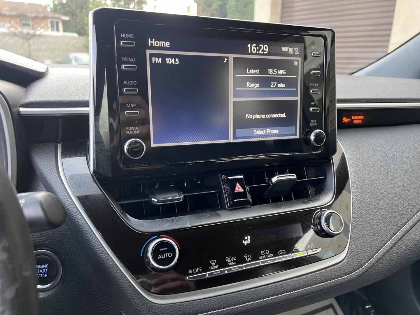2019 Barcelona Red Metallic /Black Toyota Corolla L CVT (JTNK4RBEXK3) with an 1.8L L4 DOHC 16V engine, CVT transmission, located at 30 S. Berkeley Avenue, Pasadena, CA, 91107, (626) 248-7567, 34.145447, -118.109398 - 2019 Toyota Corolla Hatchback SE – Stylish, Reliable, and Easy Financing Options Looking for a dependable, stylish, and feature-packed compact car? This 2019 Toyota Corolla Hatchback SE is the perfect choice! With its sporty design, advanced technology, and exceptional reliability, this hatchba - Photo#17