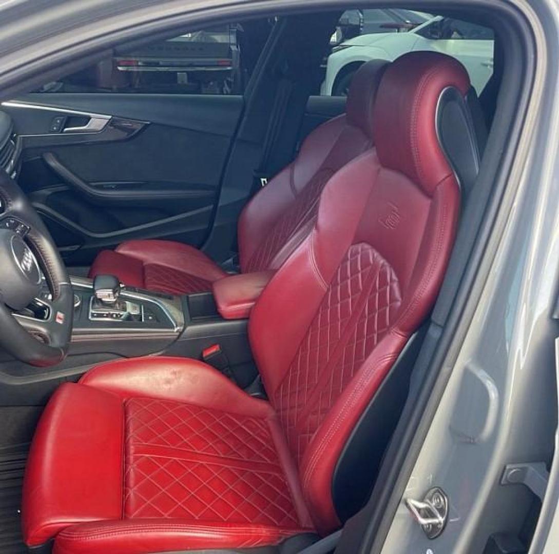 2019 GRAY Audi S4 (WAUB4AF42KA) with an 6-Cyl Turbo 3.0 Liter engine, Automatic 8-Spd and Tiptronic transmission, located at 412 Auto Vista Drive, Palmdale, 93551, (661) 945-0620, 34.592636, -118.136681 - Photo#1