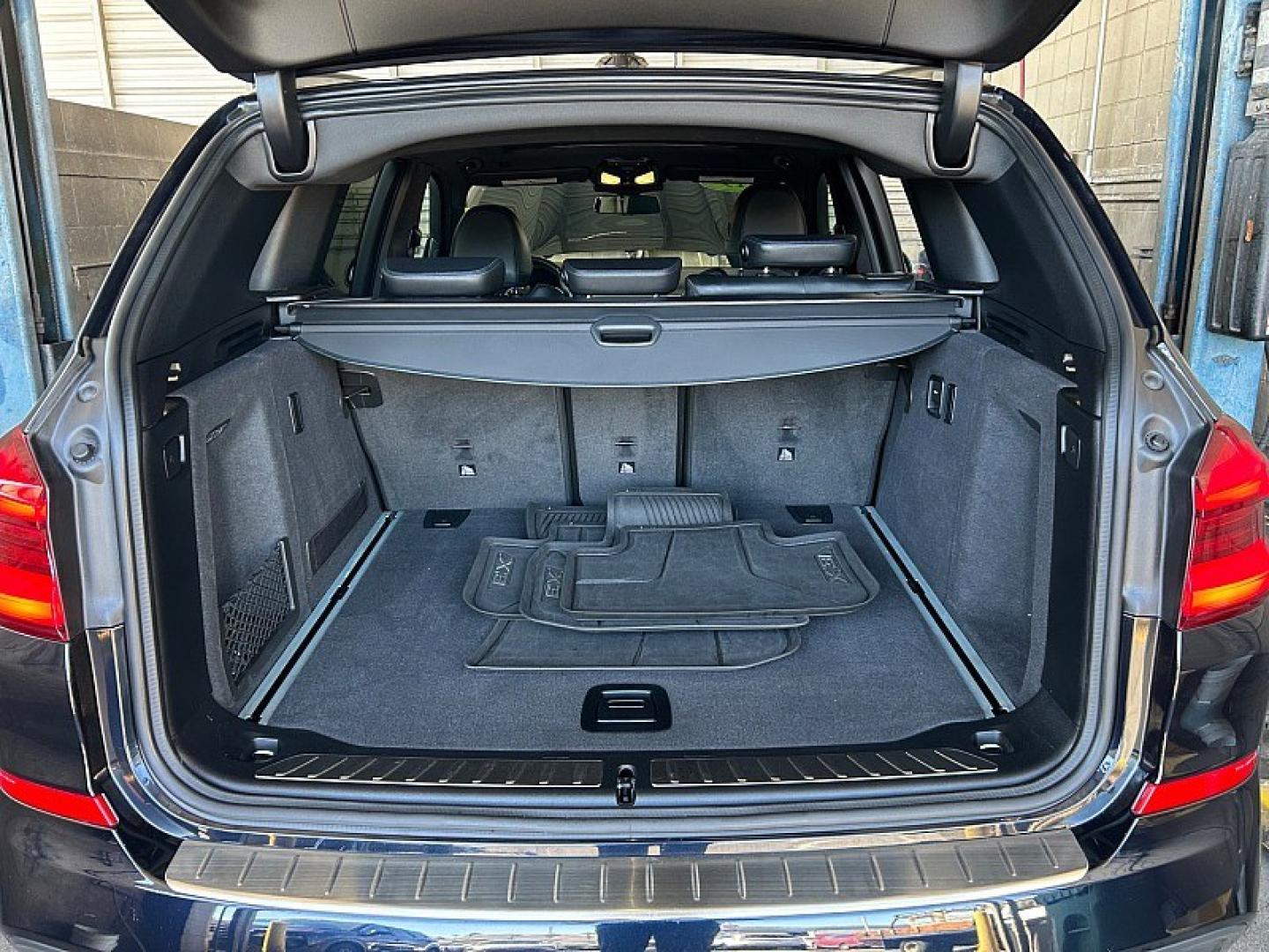 2019 BLACK BMW X3 (5UXTS3C59KL) with an 6-Cyl Turbo 3.0 Liter engine, Auto 8-Spd Stptrnc Spt transmission, located at 412 Auto Vista Drive, Palmdale, 93551, (661) 945-0620, 34.592636, -118.136681- Photo#25