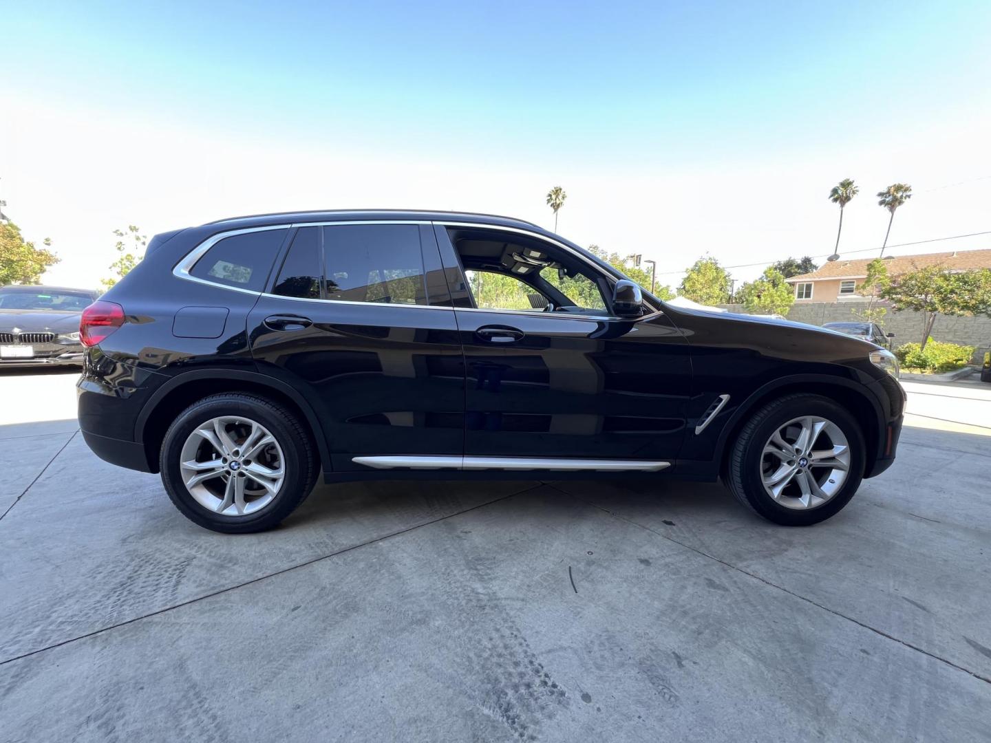 2019 Black /Black BMW X3 xDrive30i (5UXTR7C55KL) with an 2.0L L4 DOHC 16V engine, 8A transmission, located at 30 S. Berkeley Avenue, Pasadena, CA, 91107, (626) 248-7567, 34.145447, -118.109398 - uy Here Pay Here 2019 BMW X3 sDrive30i – Luxury SUV with $500 Down – Bad Credit OK – Pasadena Dealer Take your driving experience to the next level with this 2019 BMW X3 sDrive30i, available now at Crown City Motors in Pasadena. This premium SUV blends BMW’s iconic performance and luxury - Photo#3