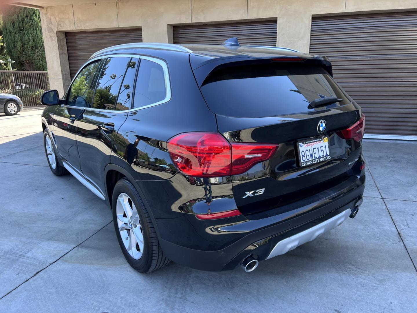 2019 Black /Black BMW X3 xDrive30i (5UXTR7C55KL) with an 2.0L L4 DOHC 16V engine, 8A transmission, located at 30 S. Berkeley Avenue, Pasadena, CA, 91107, (626) 248-7567, 34.145447, -118.109398 - uy Here Pay Here 2019 BMW X3 sDrive30i – Luxury SUV with $500 Down – Bad Credit OK – Pasadena Dealer Take your driving experience to the next level with this 2019 BMW X3 sDrive30i, available now at Crown City Motors in Pasadena. This premium SUV blends BMW’s iconic performance and luxury - Photo#6