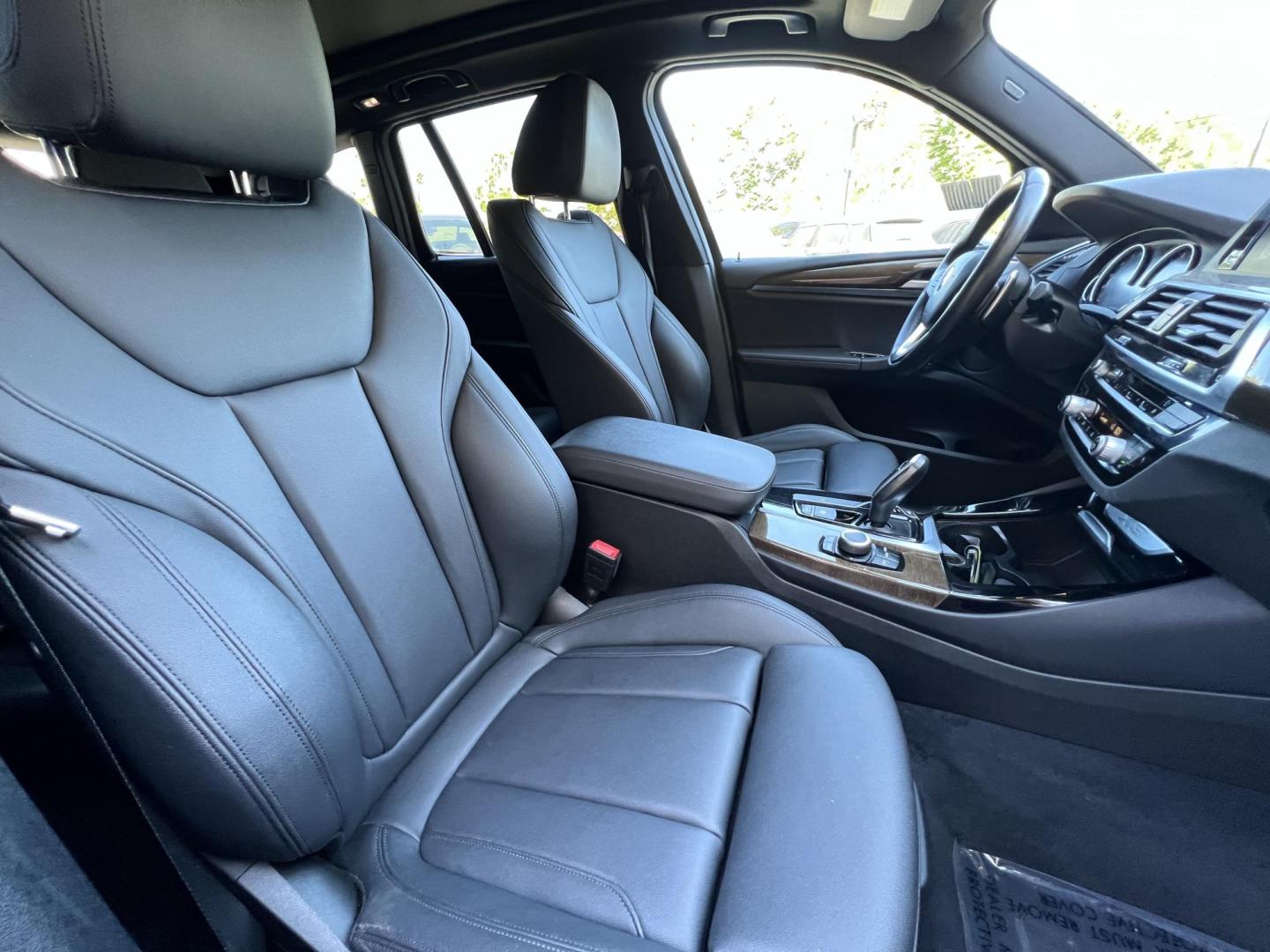 2019 Black /Black BMW X3 xDrive30i (5UXTR7C55KL) with an 2.0L L4 DOHC 16V engine, 8A transmission, located at 30 S. Berkeley Avenue, Pasadena, CA, 91107, (626) 248-7567, 34.145447, -118.109398 - uy Here Pay Here 2019 BMW X3 sDrive30i – Luxury SUV with $500 Down – Bad Credit OK – Pasadena Dealer Take your driving experience to the next level with this 2019 BMW X3 sDrive30i, available now at Crown City Motors in Pasadena. This premium SUV blends BMW’s iconic performance and luxury - Photo#14