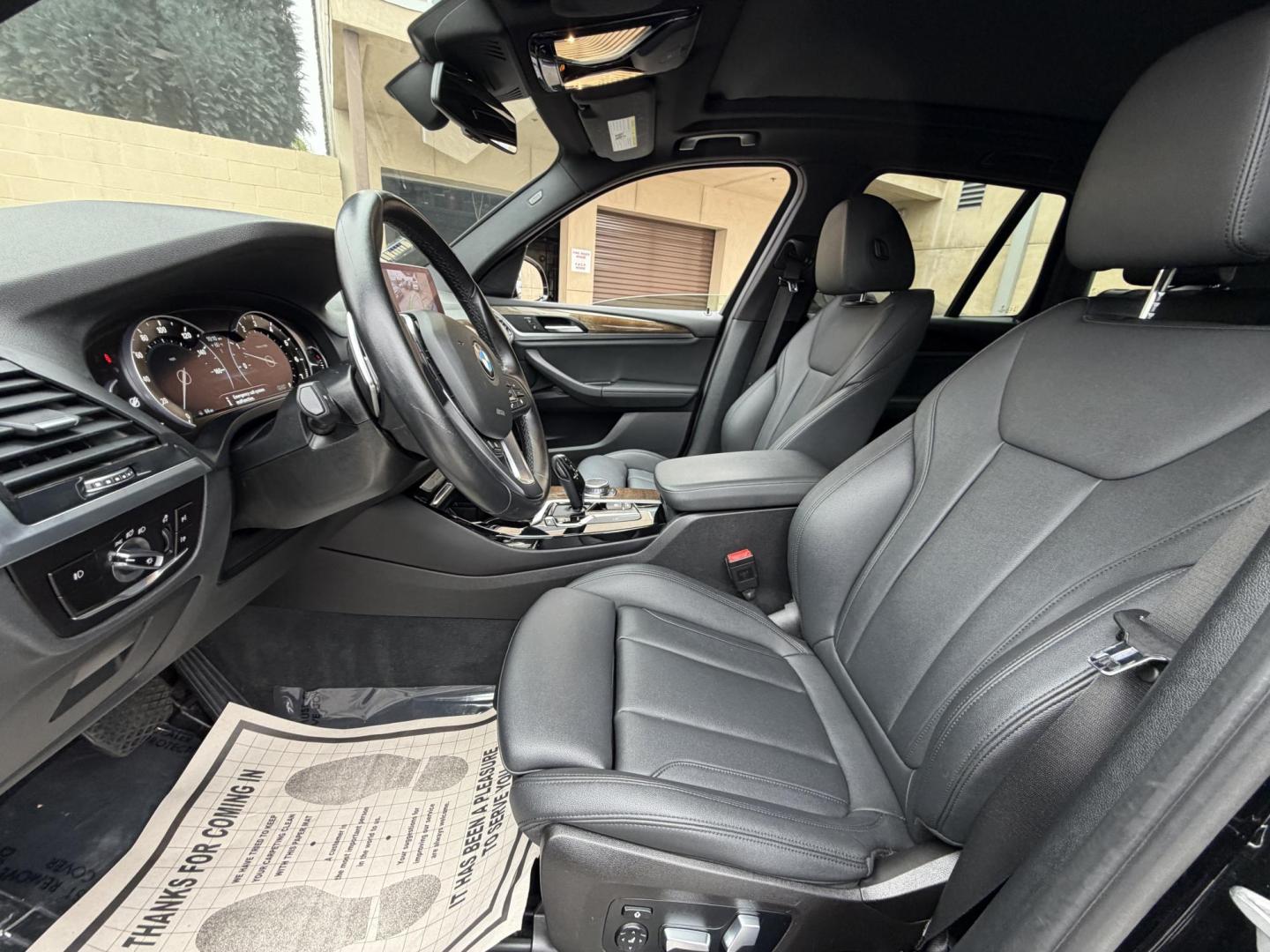 2019 BMW X3 xDrive30i (5UXTR7C54KL) with an 2.0L L4 DOHC 16V engine, 8A transmission, located at 30 S. Berkeley Avenue, Pasadena, CA, 91107, (626) 248-7567, 34.145447, -118.109398- Photo#6
