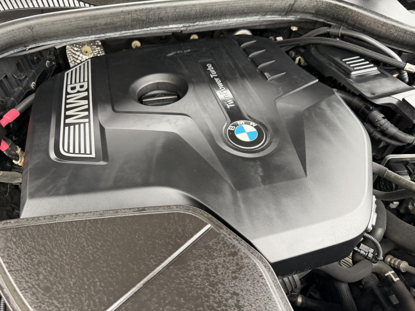 2019 BMW X3 xDrive30i (5UXTR7C54KL) with an 2.0L L4 DOHC 16V engine, 8A transmission, located at 30 S. Berkeley Avenue, Pasadena, CA, 91107, (626) 248-7567, 34.145447, -118.109398- Photo#21