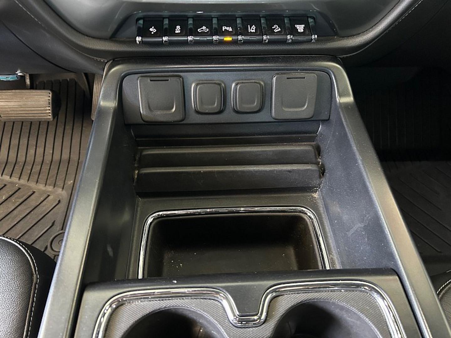2019 BLACK CHEVROLET SILVERADO 2500 (1GC1KTEY4KF) , located at 412 Auto Vista Drive, Palmdale, 93551, (661) 945-0620, 34.592636, -118.136681- Photo#19