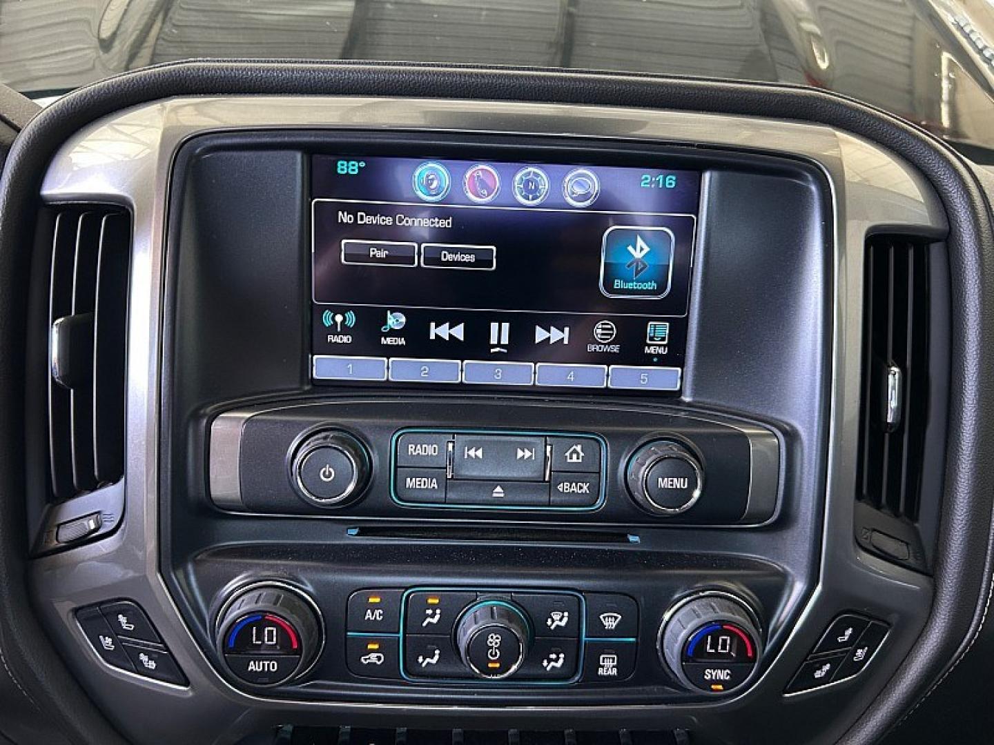 2019 BLACK CHEVROLET SILVERADO 2500 (1GC1KTEY4KF) , located at 412 Auto Vista Drive, Palmdale, 93551, (661) 945-0620, 34.592636, -118.136681- Photo#20