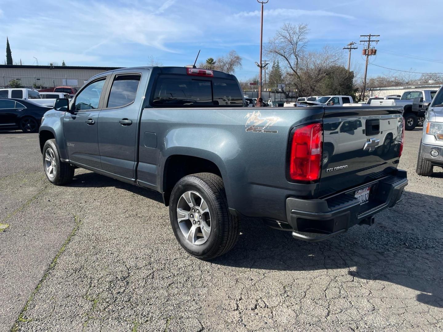 2019 Satin Steel Metallic Chevrolet Colorado Z71 (1GCPTDE18K1) with an 2.8L Duramax 2.8L Diesel Turbo I4 181hp 369ft. lbs. Common Rail Direct Injection engine, 6-Speed Shiftable Automatic transmission, located at 800 Riverside Ave, Roseville, CA, 95678, 916-773-4549 & Toll Free: 866-719-4393, 38.732265, -121.291039 - DURAMAX DIESEL CREW CAB 4X4 Z-71 ONE OWNER LEATHER - Photo#3