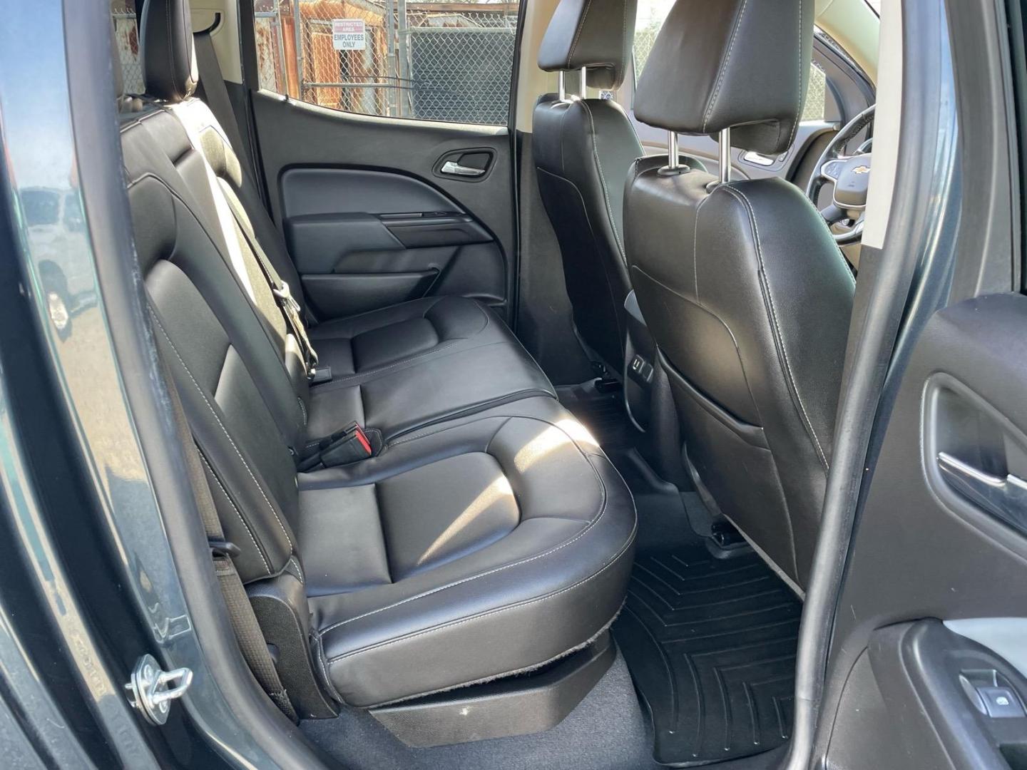 2019 Satin Steel Metallic Chevrolet Colorado Z71 (1GCPTDE18K1) with an 2.8L Duramax 2.8L Diesel Turbo I4 181hp 369ft. lbs. Common Rail Direct Injection engine, 6-Speed Shiftable Automatic transmission, located at 800 Riverside Ave, Roseville, CA, 95678, 916-773-4549 & Toll Free: 866-719-4393, 38.732265, -121.291039 - DURAMAX DIESEL CREW CAB 4X4 Z-71 ONE OWNER LEATHER - Photo#14