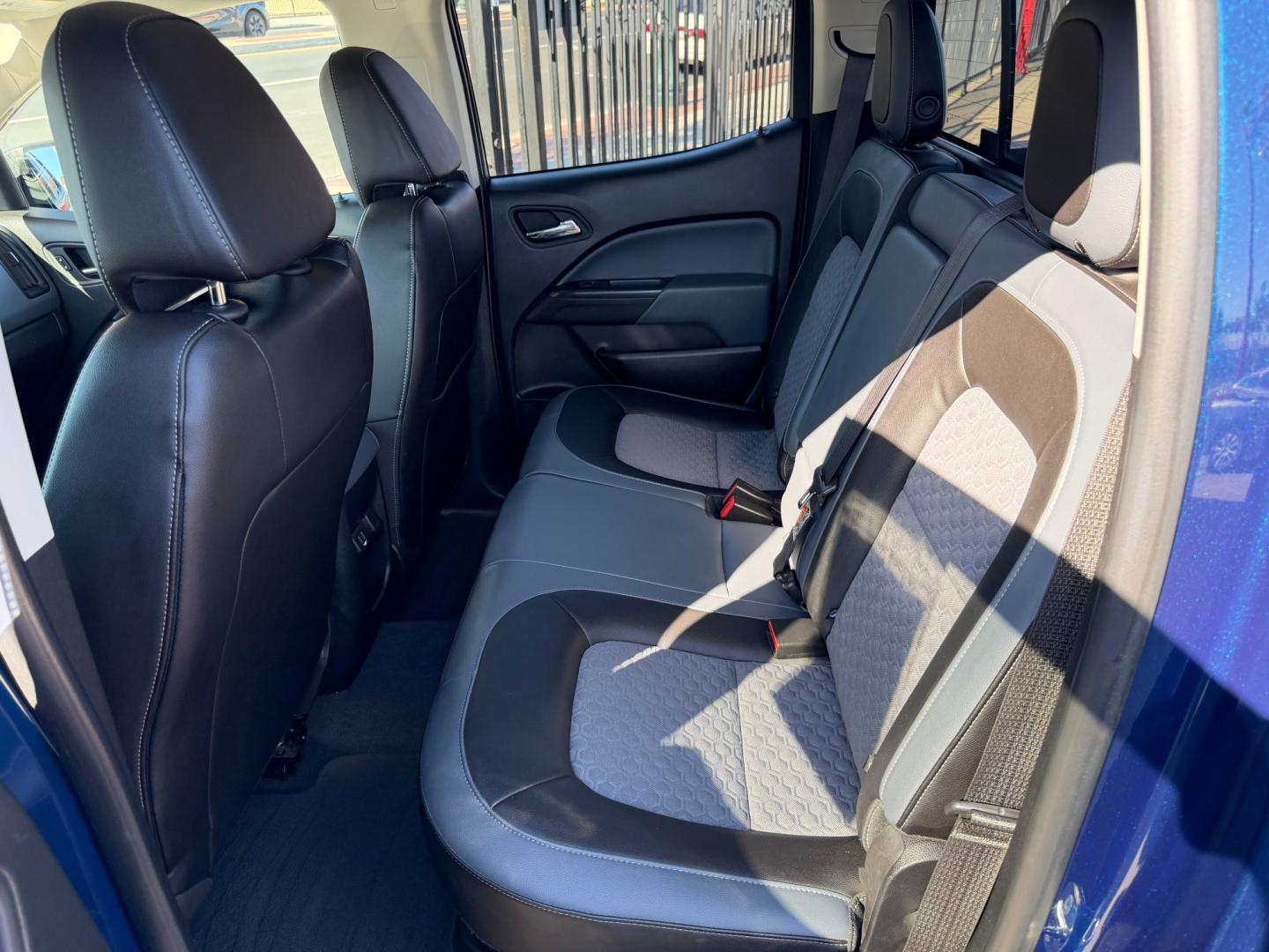 2019 Chevrolet Colorado Z71 Crew Cab 2WD Long Box (1GCGSDEAXK1) with an 2.5L L4 DOHC 16V GAS engine, 6A transmission, located at 744 E Miner Ave, Stockton, CA, 95202, (209) 944-5770, 37.956863, -121.282082 - Photo#8