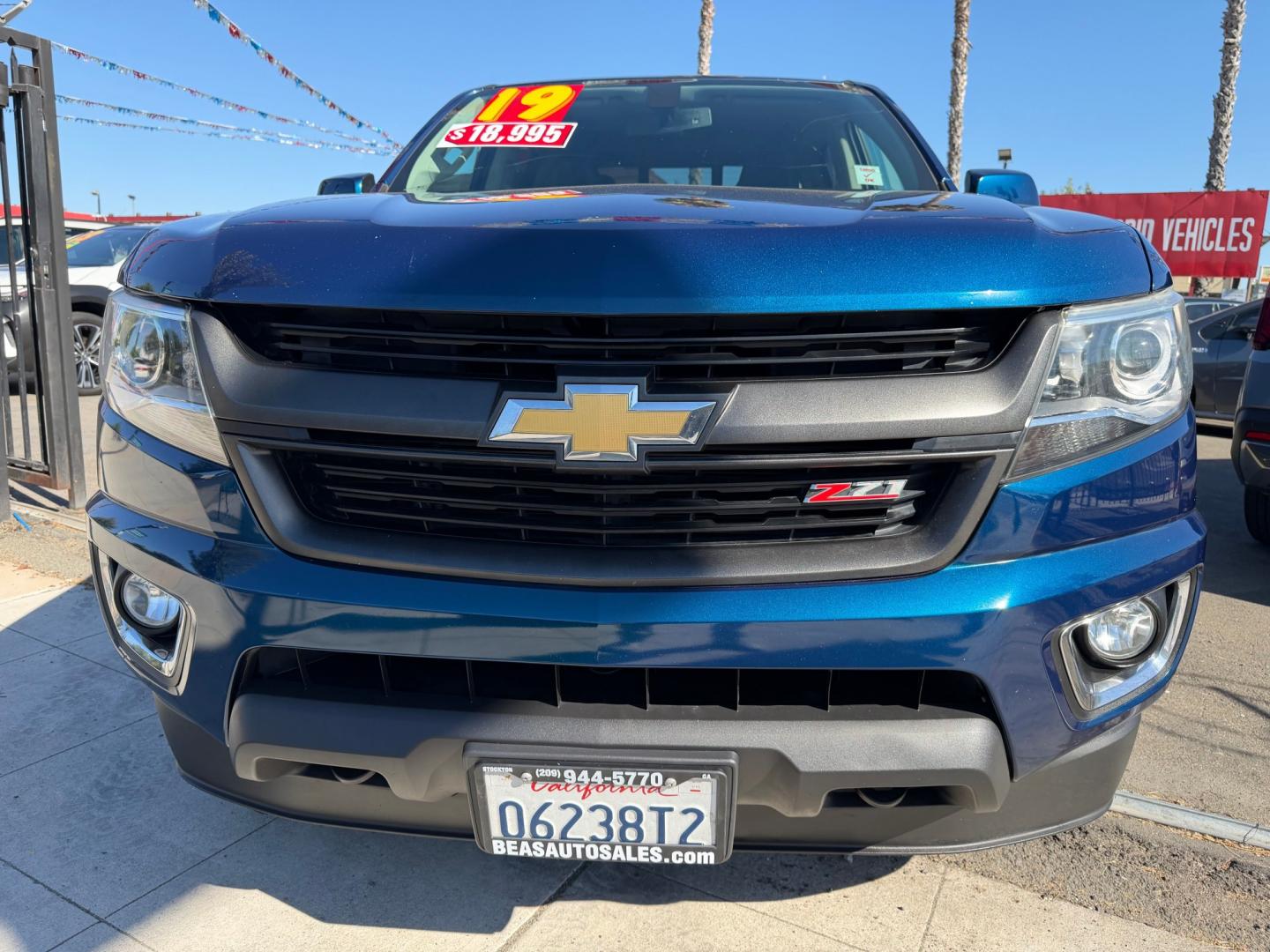 2019 Chevrolet Colorado Z71 Crew Cab 2WD Long Box (1GCGSDEAXK1) with an 2.5L L4 DOHC 16V GAS engine, 6A transmission, located at 744 E Miner Ave, Stockton, CA, 95202, (209) 944-5770, 37.956863, -121.282082 - Photo#1