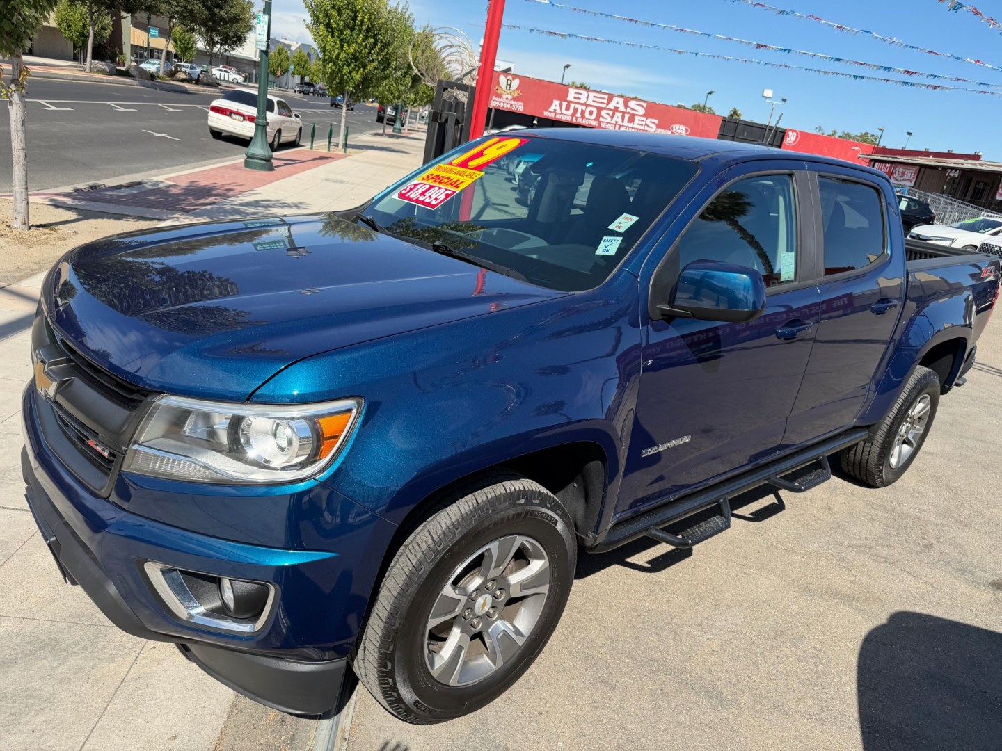 2019 Chevrolet Colorado Z71 Crew Cab 2WD (1GCGSDEAXK1) with an 2.5L L4 DOHC 16V GAS engine, 6A transmission, located at 744 E Miner Ave, Stockton, CA, 95202, (209) 944-5770, 37.956863, -121.282082- Photo#3