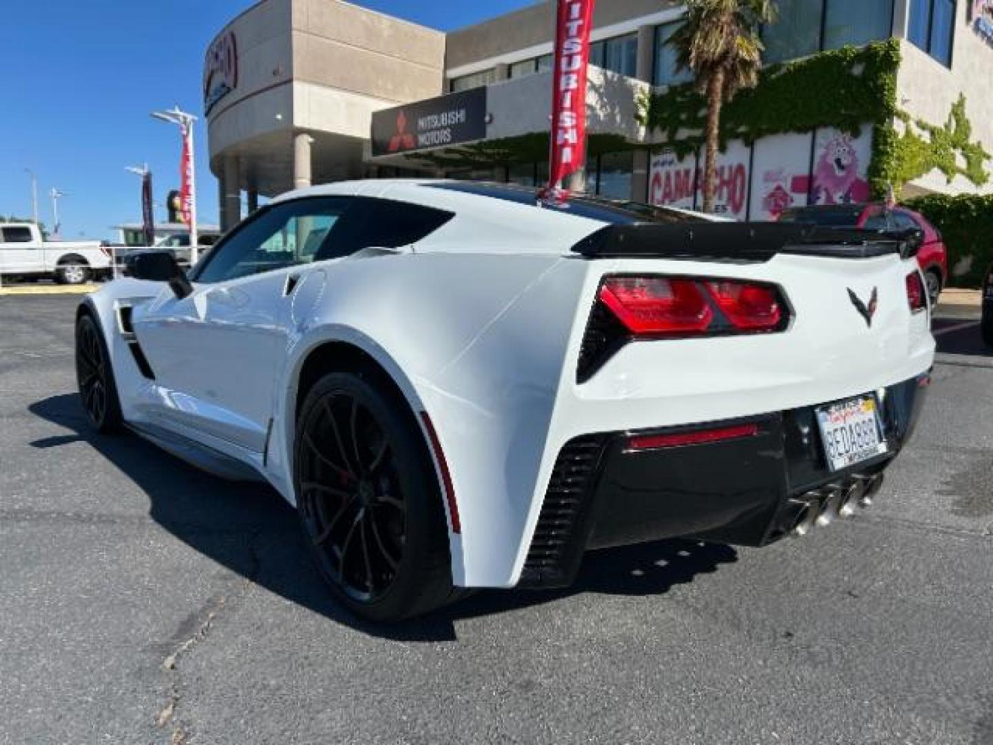 2019 WHITE Chevrolet Corvette (1G1YW2D79K5) with an V8 6.2 Liter engine, located at 412 Auto Vista Drive, Palmdale, 93551, (661) 945-0620, 34.592636, -118.136681 - Photo#2