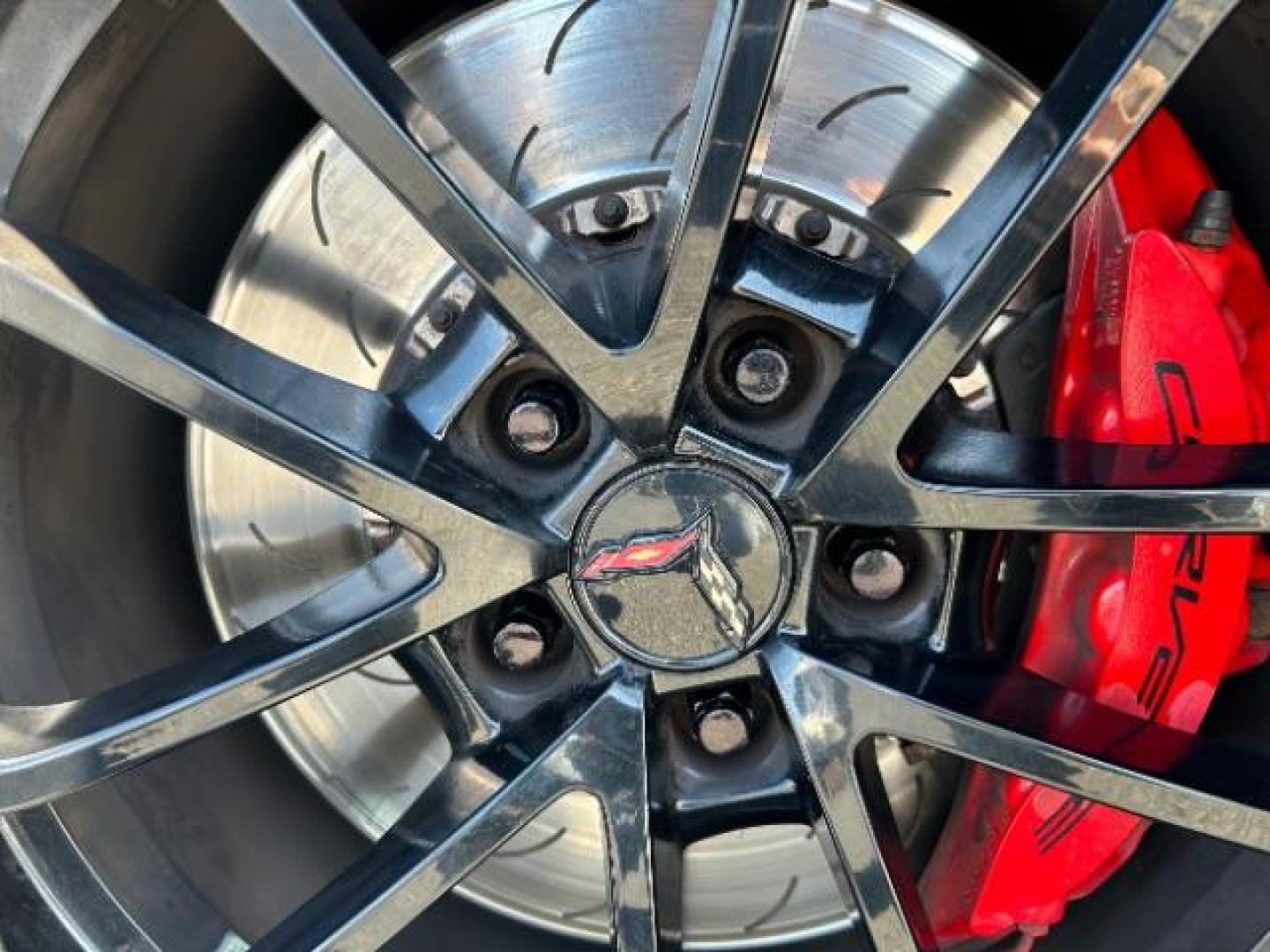 2019 WHITE Chevrolet Corvette (1G1YW2D79K5) with an V8 6.2 Liter engine, located at 412 Auto Vista Drive, Palmdale, 93551, (661) 945-0620, 34.592636, -118.136681 - Photo#16