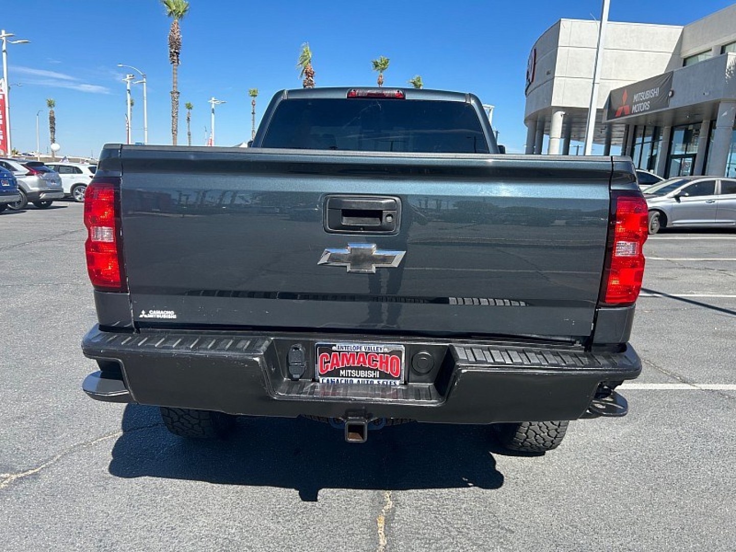 2019 GRAY Chevrolet Silverado 1500 2WD (2GCRCPEC1K1) with an 8-Cyl 5.3 Liter engine, Automatic 6-Spd HD w/Overdrive transmission, located at 412 Auto Vista Drive, Palmdale, 93551, (661) 945-0620, 34.592636, -118.136681- Photo#1