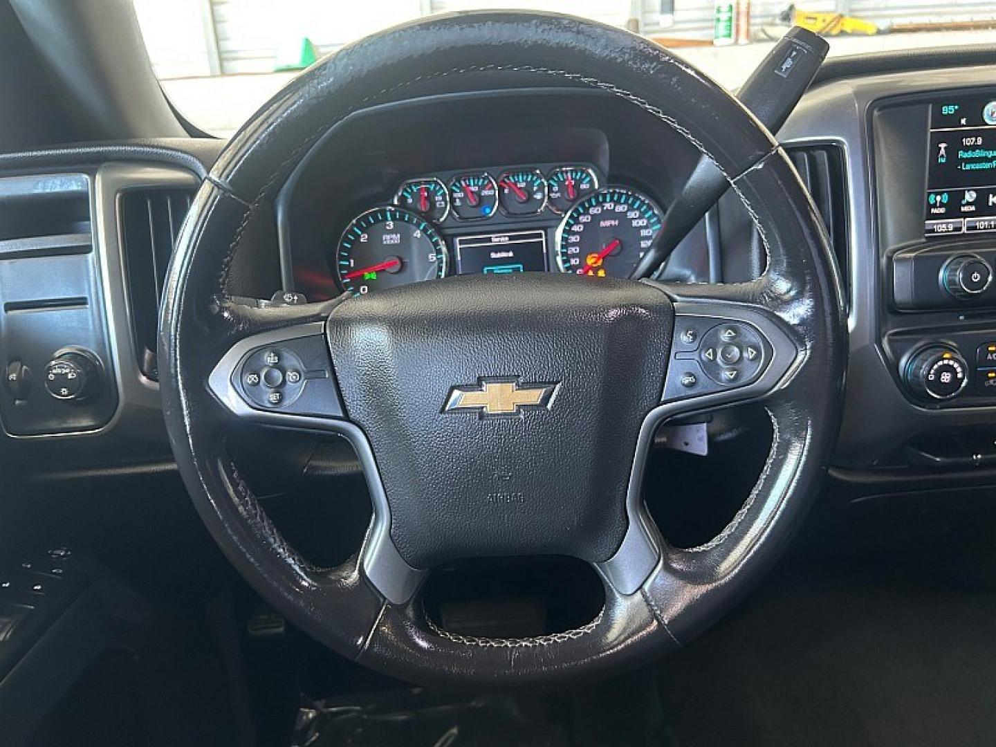 2019 GRAY Chevrolet Silverado 1500 2WD (2GCRCPEC1K1) with an 8-Cyl 5.3 Liter engine, Automatic 6-Spd HD w/Overdrive transmission, located at 412 Auto Vista Drive, Palmdale, 93551, (661) 945-0620, 34.592636, -118.136681- Photo#23