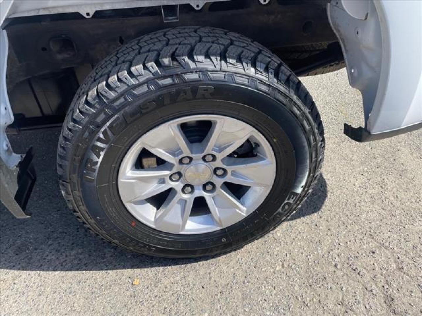 2019 Summit White Chevrolet Silverado 1500 LT (1GCUYDED8KZ) with an 5.3L EcoTec3 5.3L V8 355hp 383ft. lbs. Direct Injection engine, 8-Speed Shiftable Automatic transmission, located at 800 Riverside Ave, Roseville, CA, 95678, 916-773-4549 & Toll Free: 866-719-4393, 38.732265, -121.291039 - 4X4 CREW CAB LT NEW TIRES ONE OWNER SERVICE RECORDS ON CLEAN CARFAX - Photo#0