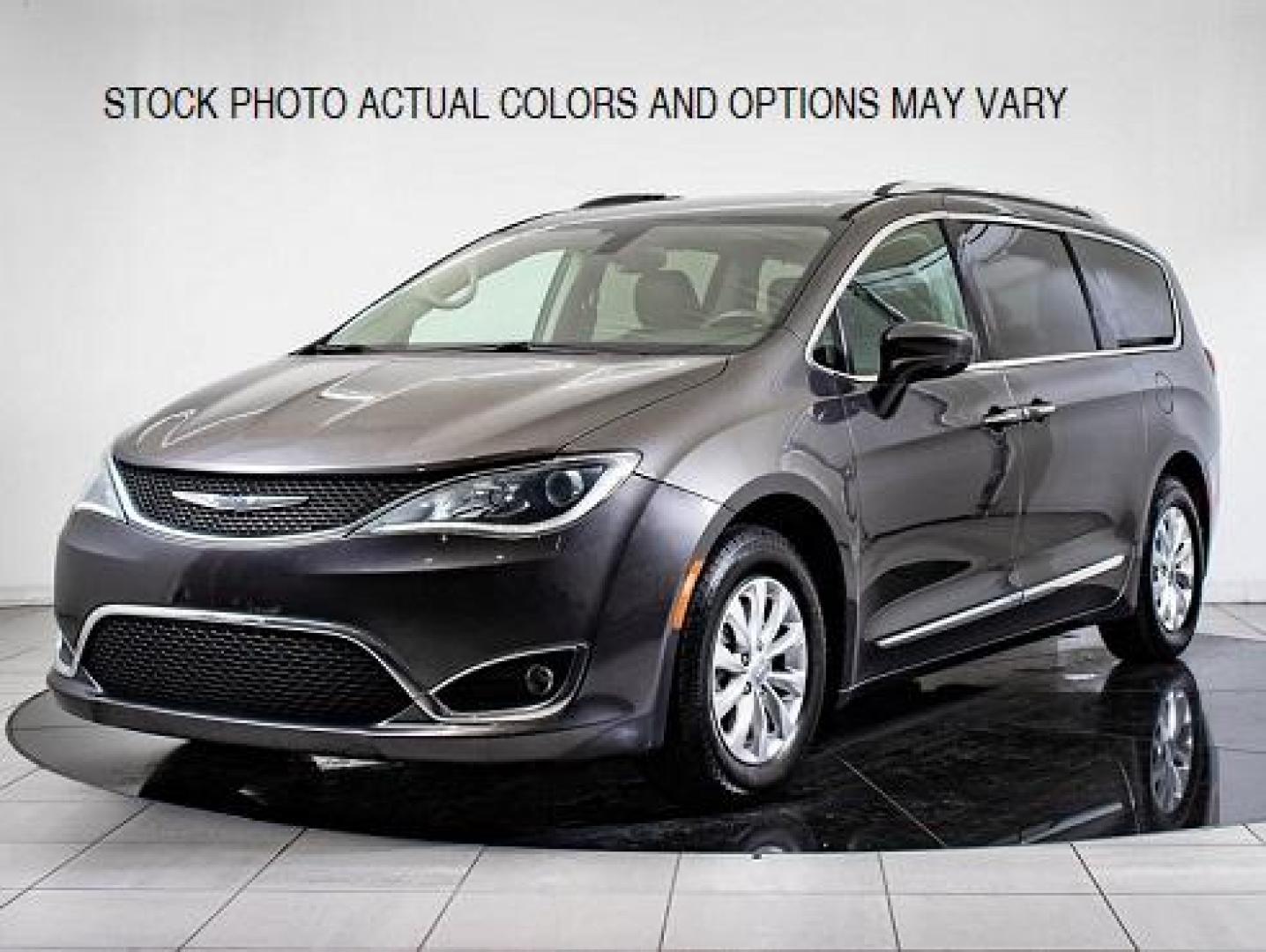 2019 /GRAY Chrysler Pacifica (2C4RC1FG4KR) with an V6 3.6 Liter engine, Automatic 9-Spd transmission, located at 412 Auto Vista Drive, Palmdale, 93551, (661) 945-0620, 34.592636, -118.136681 - Photo#0
