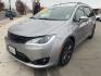 2019 Chrysler Pacifica Hybrid Touring L (2C4RC1L79KR) with an 3.6L V6 DOHC 24V HYBRID engine, CVT transmission, located at 744 E Miner Ave, Stockton, CA, 95202, (209) 944-5770, 37.956863, -121.282082 - PLUS TAXES AND FEES - Photo#3