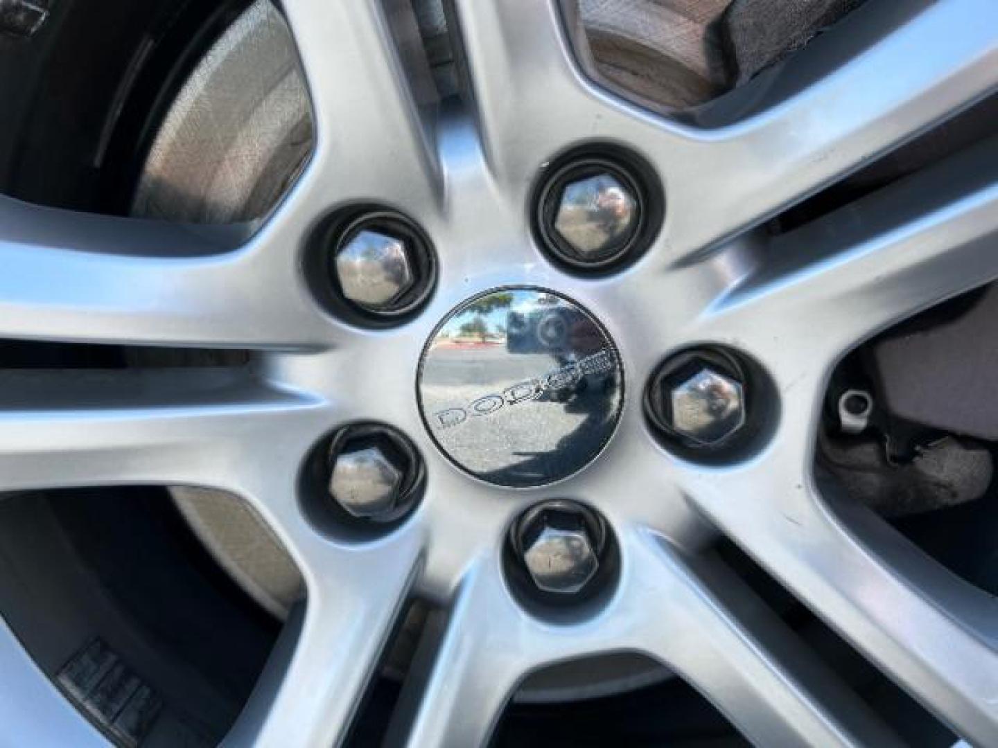 2019 WHITE Dodge Charger (2C3CDXBG0KH) with an V6 3.6 Liter engine, Automatic 8-Spd w/AutoStick transmission, located at 412 Auto Vista Drive, Palmdale, 93551, (661) 945-0620, 34.592636, -118.136681 - Photo#15