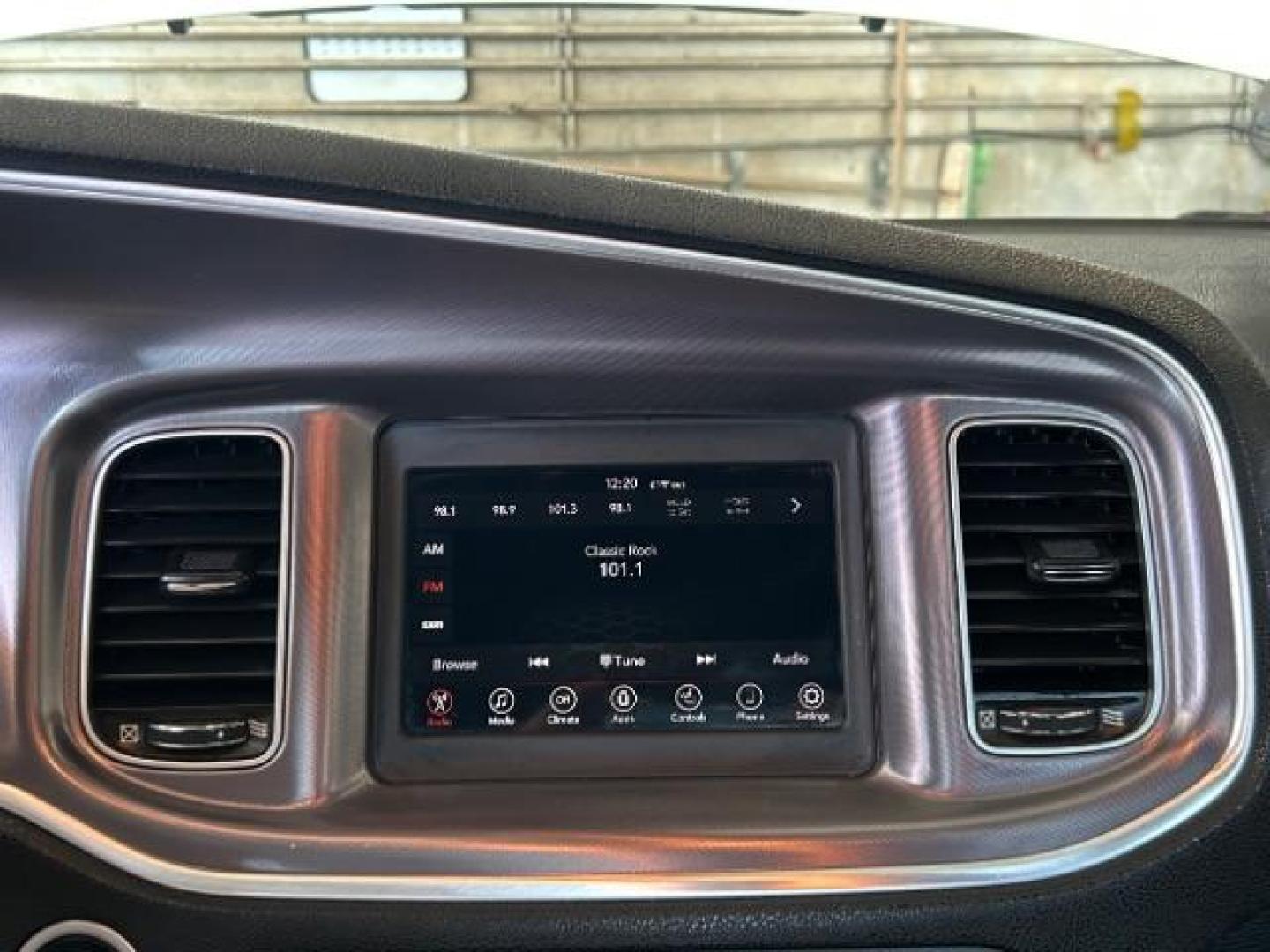 2019 WHITE Dodge Charger (2C3CDXBG0KH) with an V6 3.6 Liter engine, Automatic 8-Spd w/AutoStick transmission, located at 412 Auto Vista Drive, Palmdale, 93551, (661) 945-0620, 34.592636, -118.136681 - Photo#18