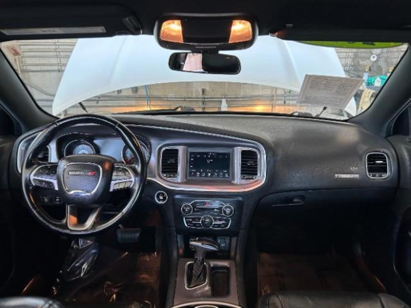 2019 WHITE Dodge Charger (2C3CDXBG0KH) with an V6 3.6 Liter engine, Automatic 8-Spd w/AutoStick transmission, located at 412 Auto Vista Drive, Palmdale, 93551, (661) 945-0620, 34.592636, -118.136681 - Photo#20