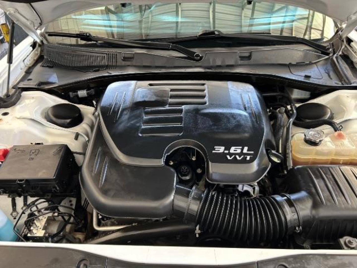 2019 WHITE Dodge Charger (2C3CDXBG0KH) with an V6 3.6 Liter engine, Automatic 8-Spd w/AutoStick transmission, located at 412 Auto Vista Drive, Palmdale, 93551, (661) 945-0620, 34.592636, -118.136681 - Photo#30