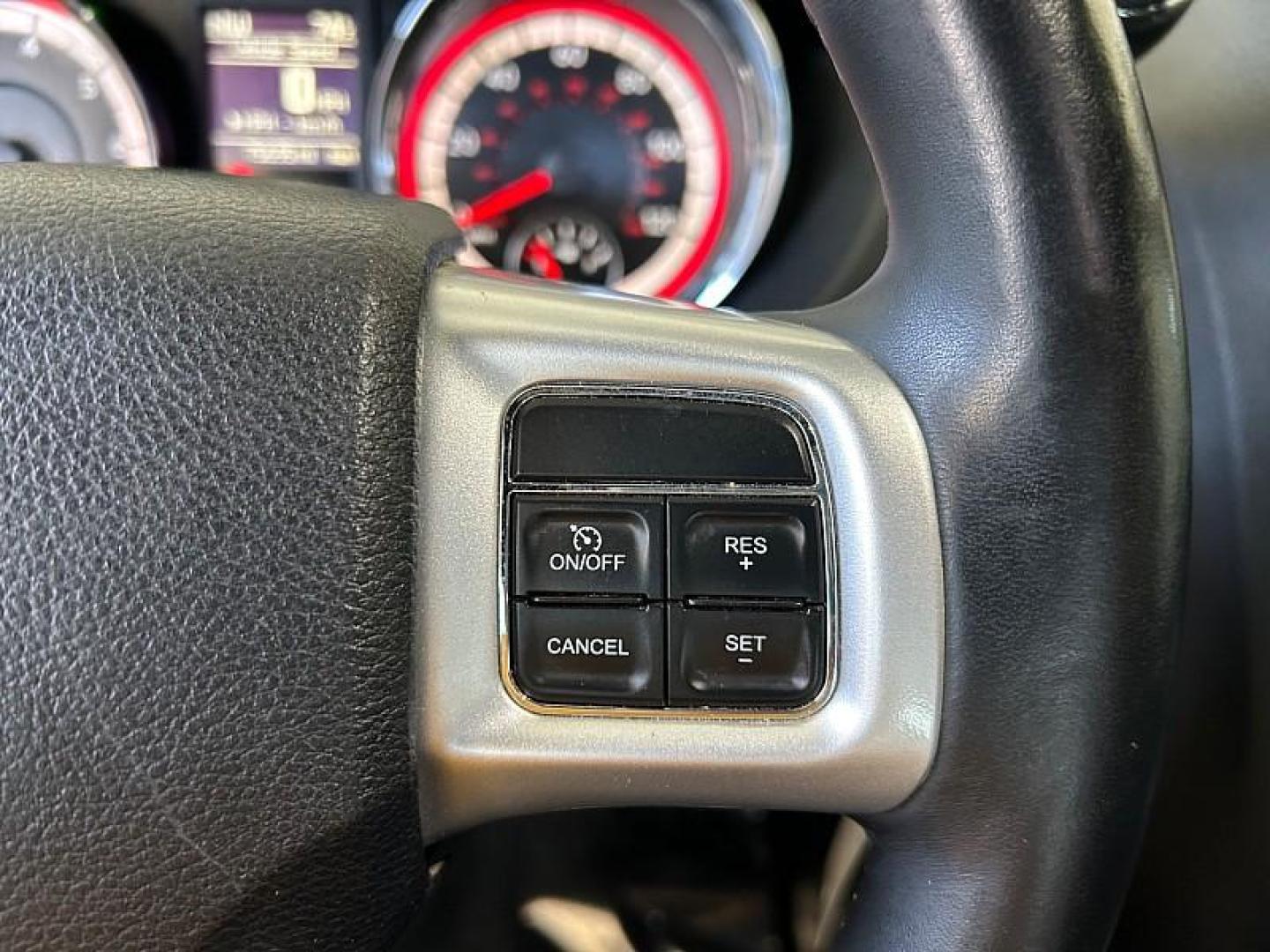 2019 SILVER Dodge Grand Caravan (2C4RDGEG9KR) with an V6 Flex Fuel 3.6 Liter engine, Automatic 6-Spd transmission, located at 412 Auto Vista Drive, Palmdale, 93551, (661) 945-0620, 34.592636, -118.136681 - Photo#24