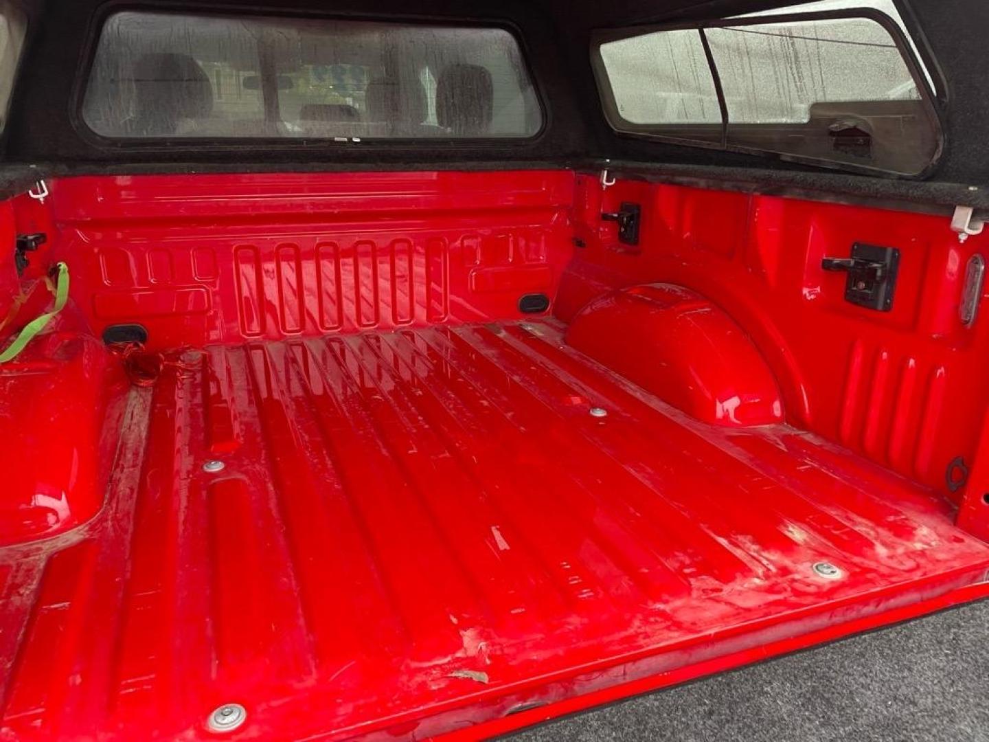 2019 Magma Red Ford F-150 Lariat (1FTEW1E44KF) with an 0.0 EcoBoost 3.5L Twin Turbo V6 375hp 470ft. lbs. Direct Injection engine, 10-Speed Shiftable Automatic transmission, located at 800 Riverside Ave, Roseville, CA, 95678, 916-773-4549 & Toll Free: 866-719-4393, 38.732265, -121.291039 - 4X4 SUPERCREW LARIAT SERVICE RECORDS ON CLEAN CARFAX - Photo#8